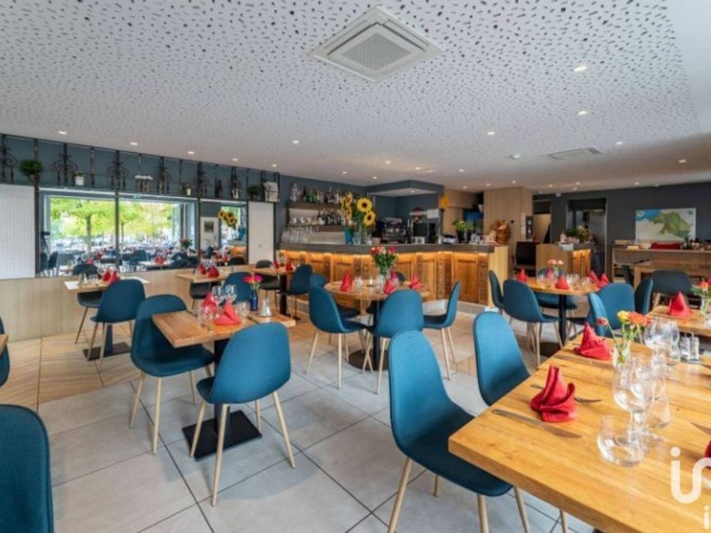 Vente Hôtel-restaurant 690 m²
