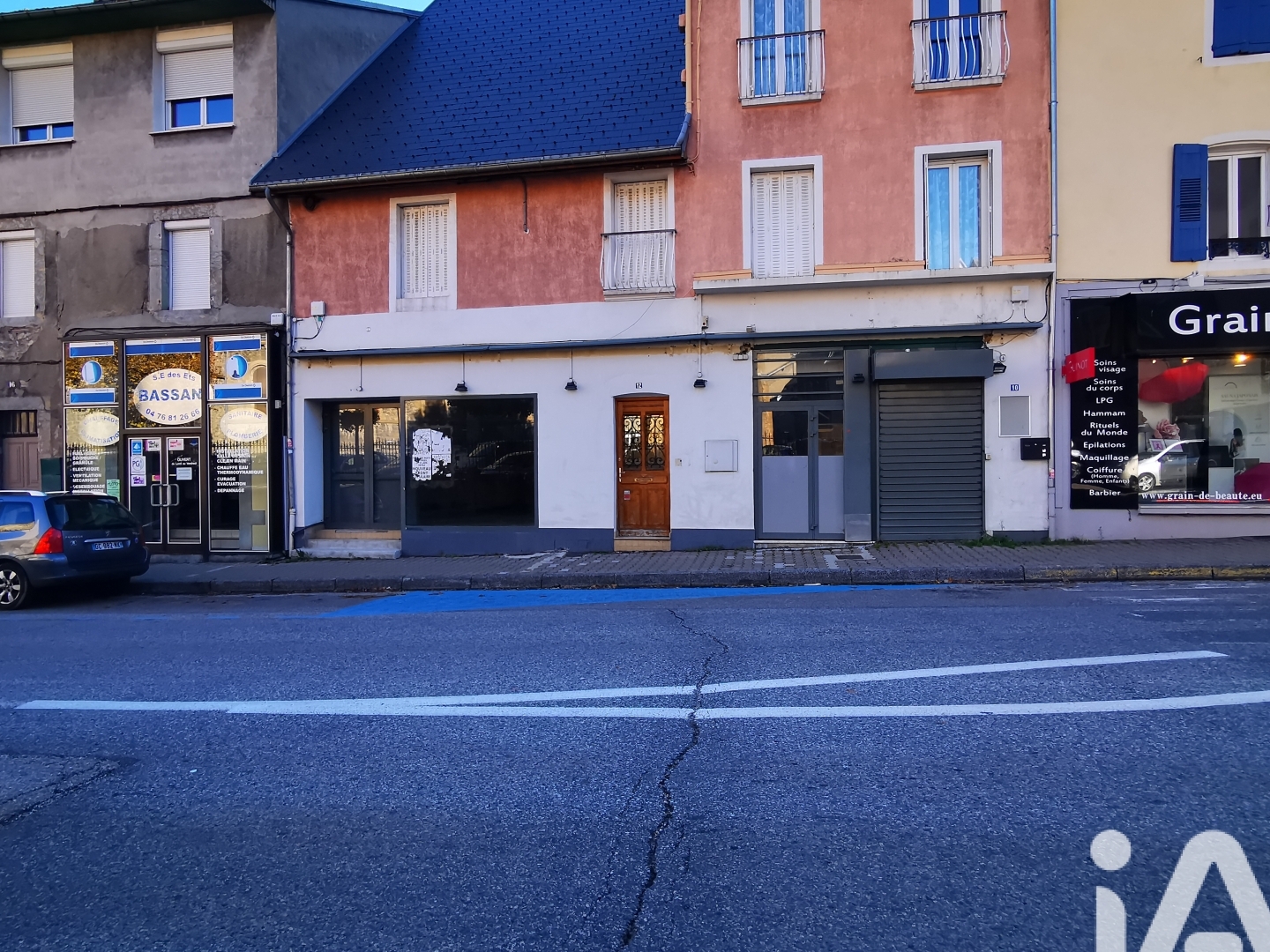 Locaux à vendre - 1 pièce - 315m2 - La Mure (38350)