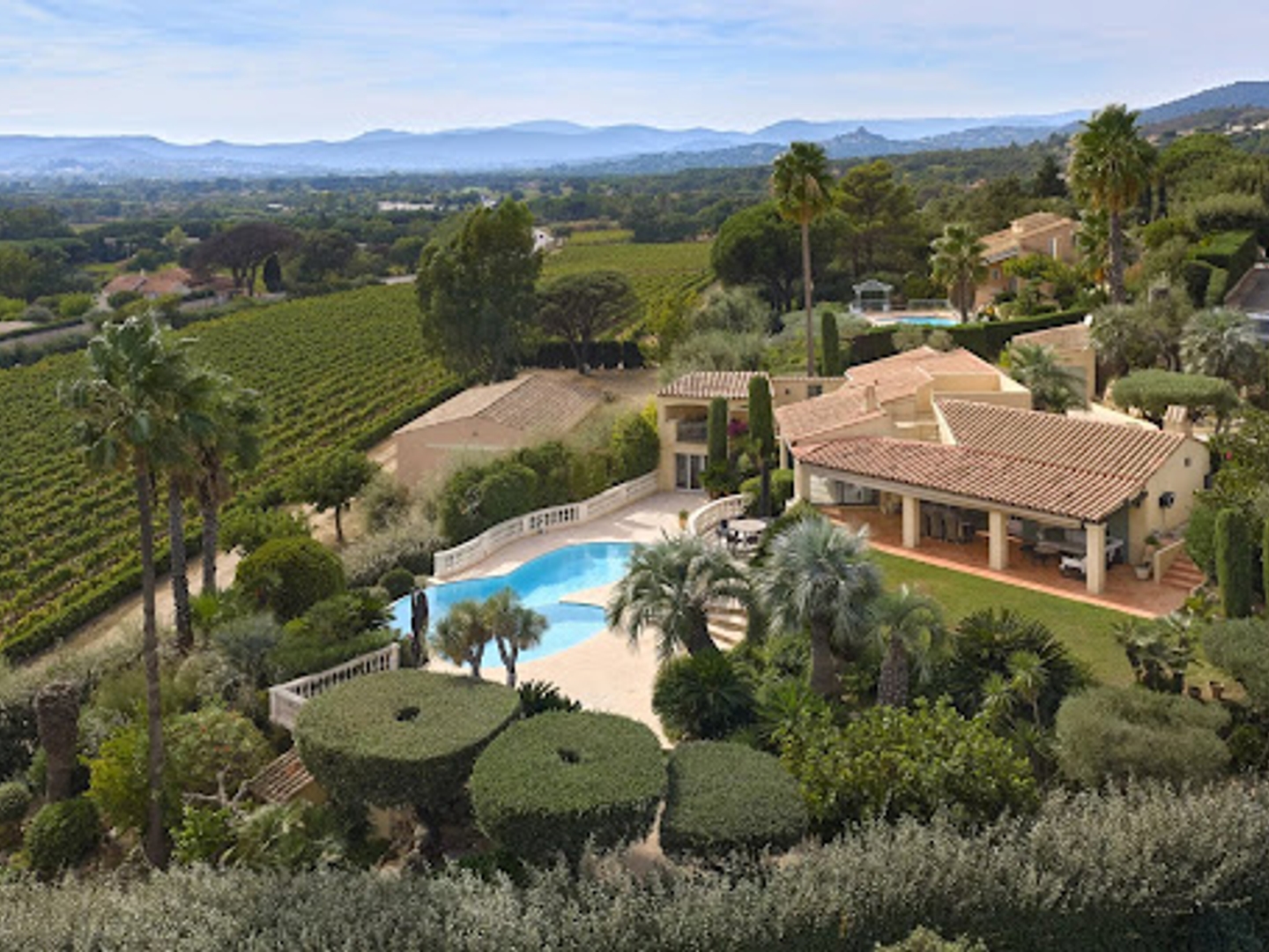 Maison à vendre - 132m2 - Grimaud (83310)