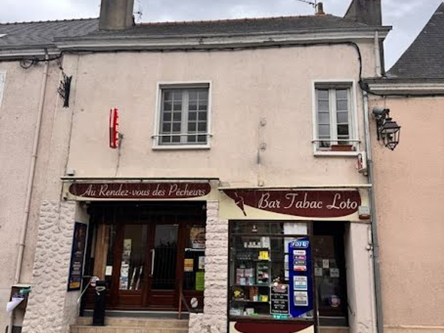 Fonds de commerce 200 m²