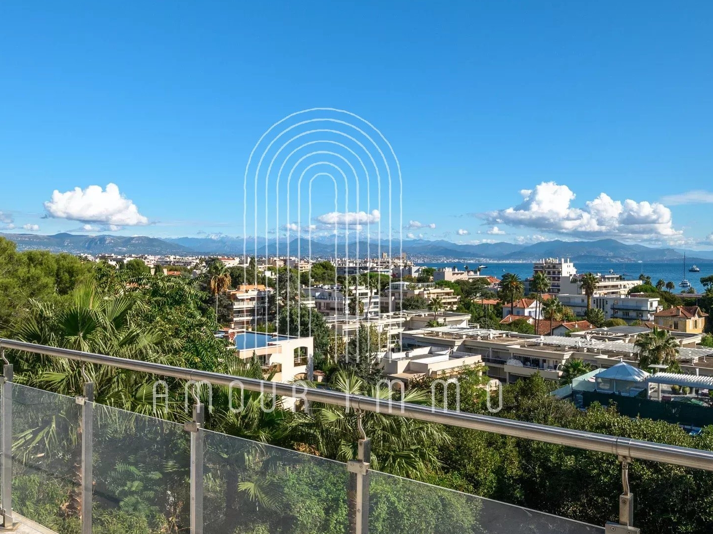 Villa contemporaine - CAP D'ANTIBES