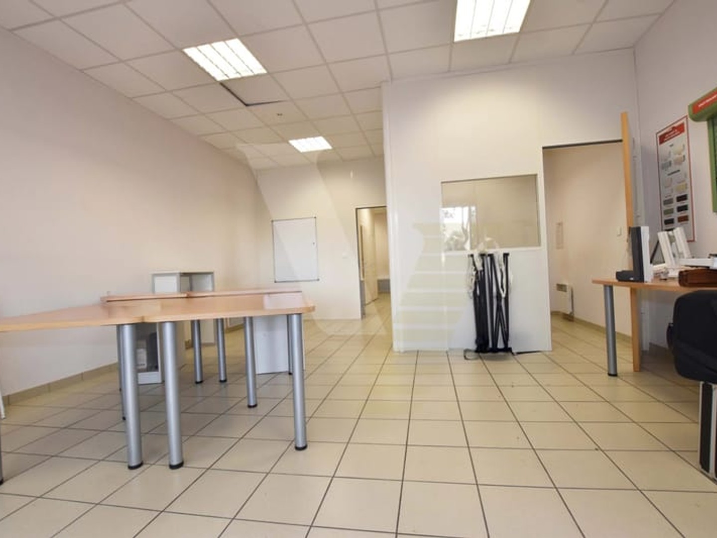 Magasin à vendre - 4 pièces - 98m2 - Béziers (34500)