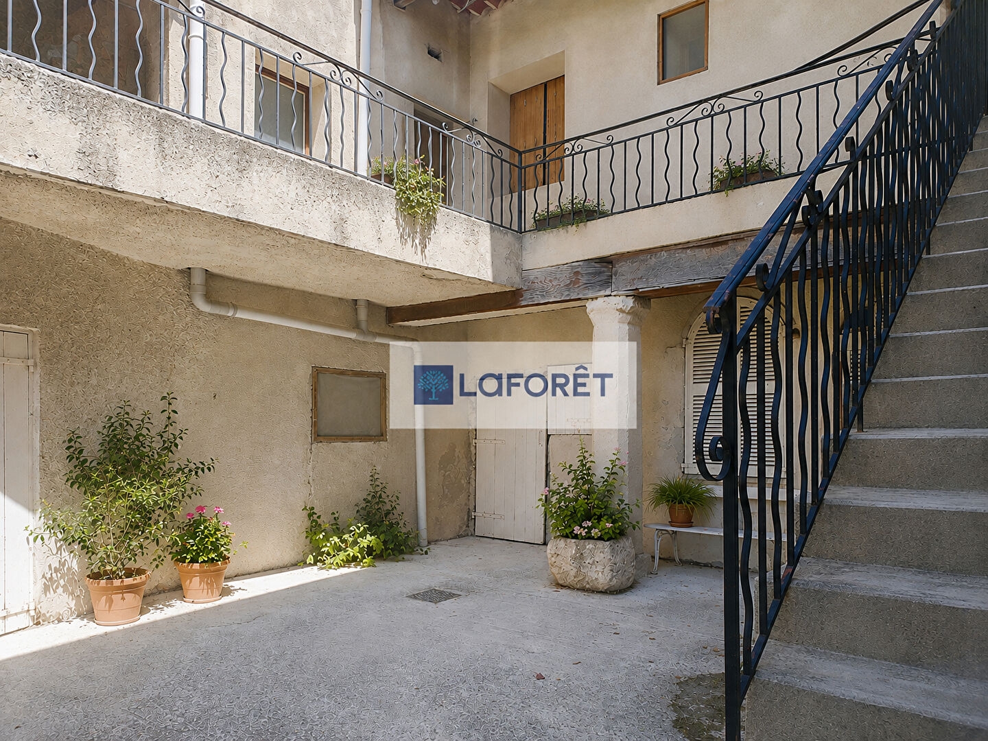 Maison à vendre - 6 pièces - 95m2 - La Garde-Adhémar (26700)