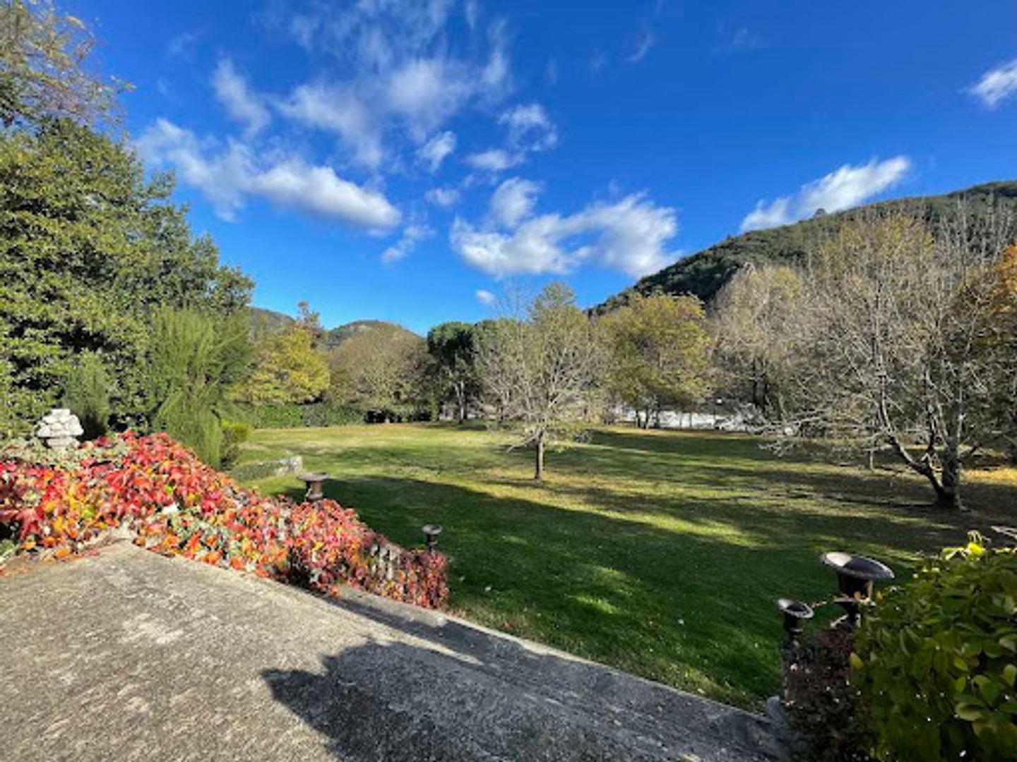 Maison à vendre - 1000m2 - Vals-Les-Bains (07600)