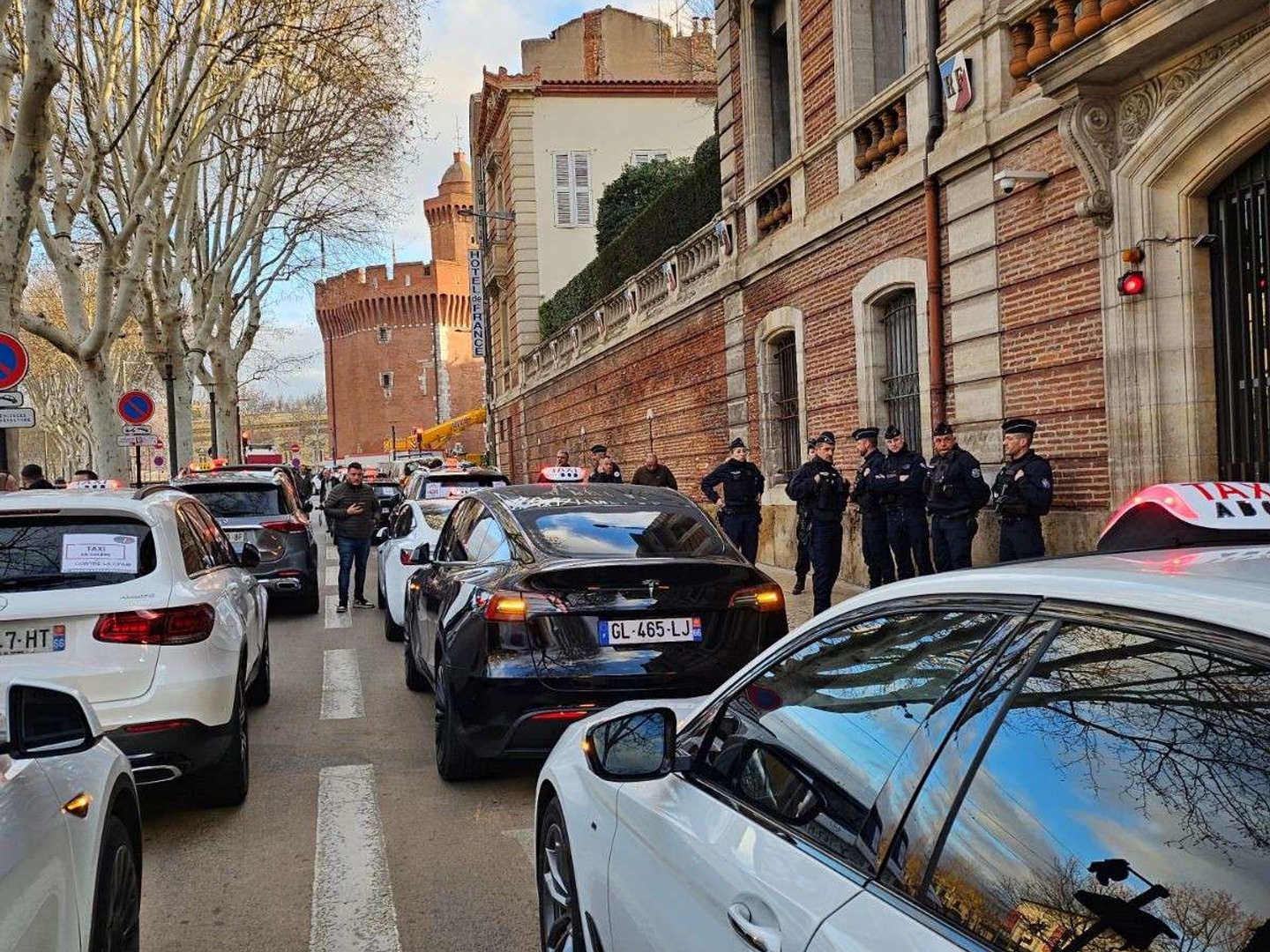 Vend ADS jaune à Perpignan