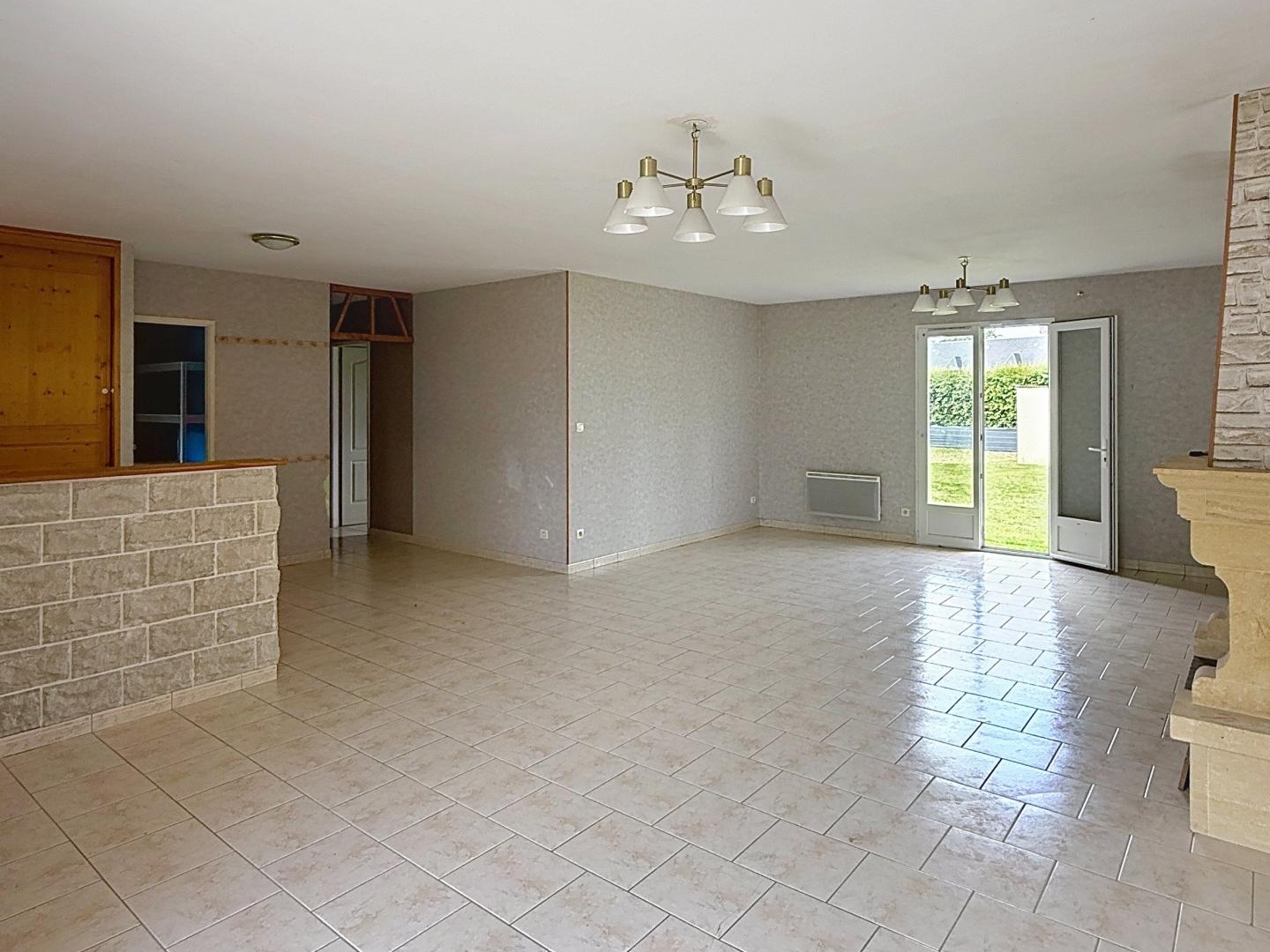 Maison à vendre - 7 pièces - 165m2 - Bernay (27300)