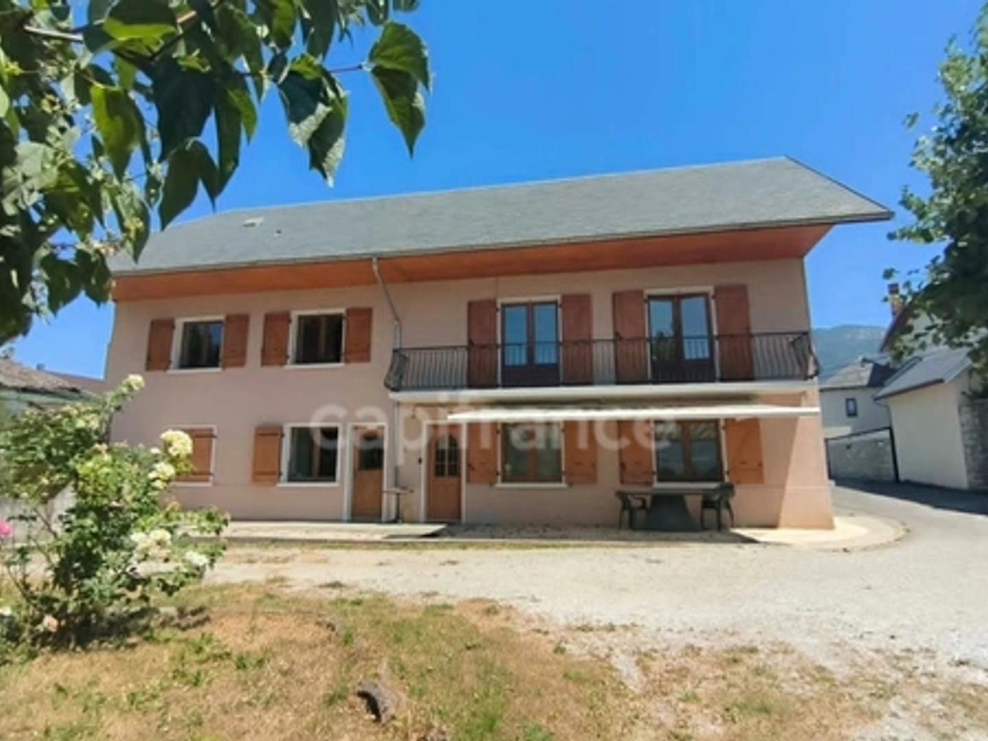 Maison 8 pièces 159 m²