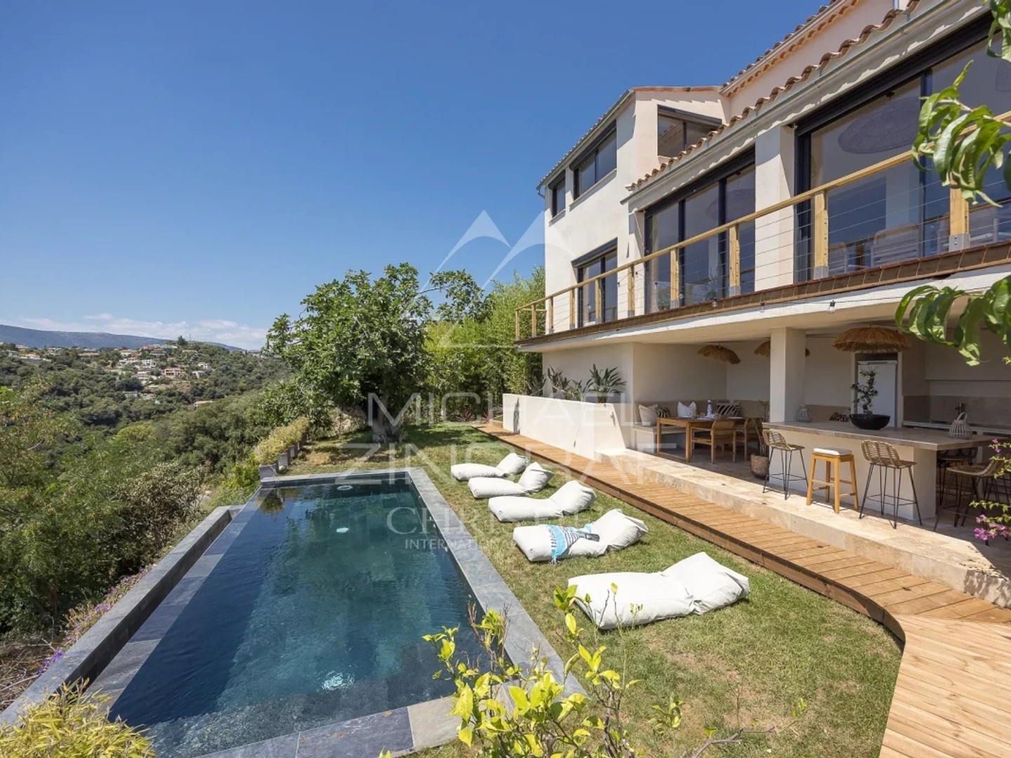 Maison à vendre - 8 pièces - 430m2 - Nice (06000)