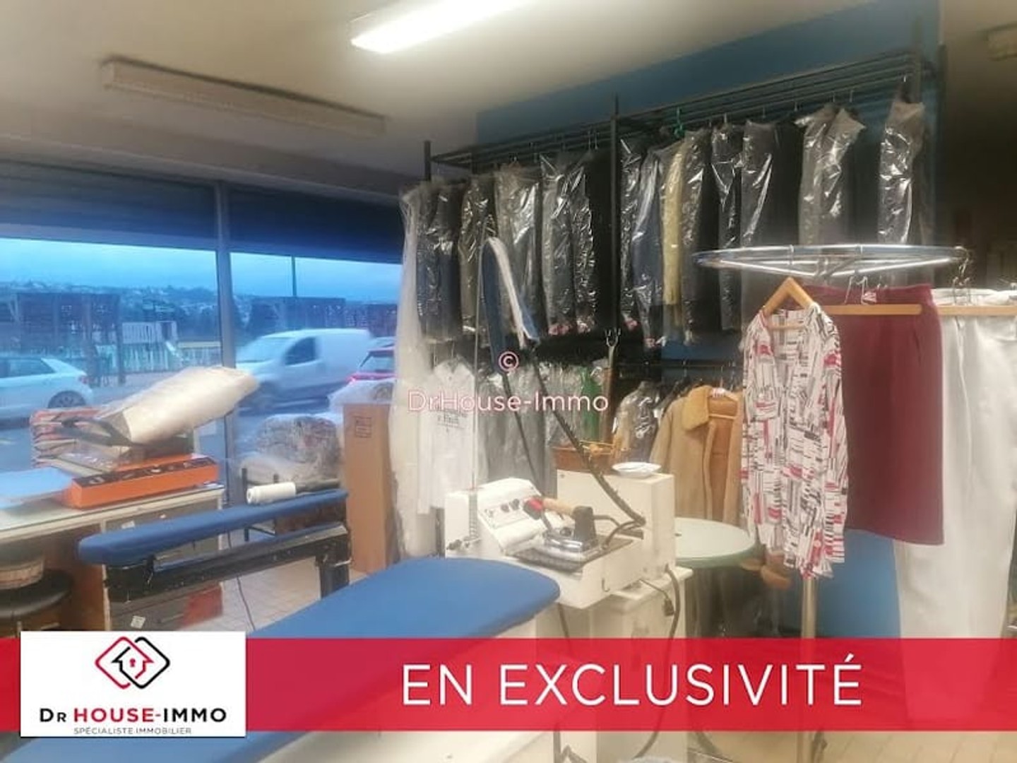 Parking/Garage/Box 93 m²