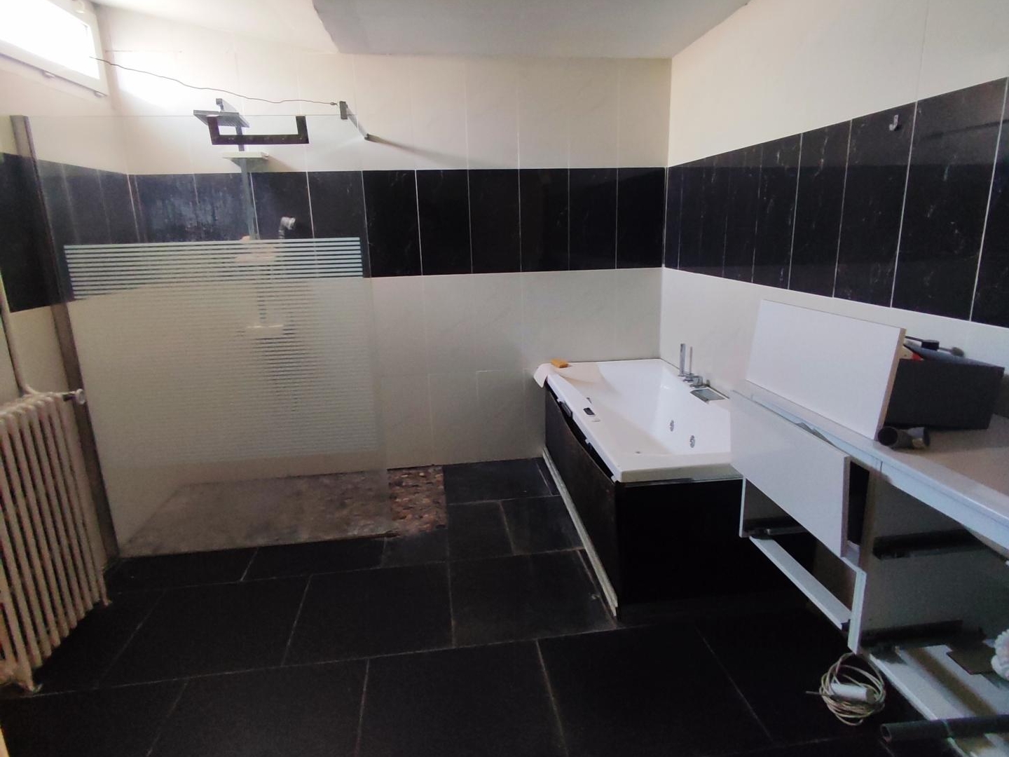 Immeuble à vendre - 350m2 - Le Mans (72100)
