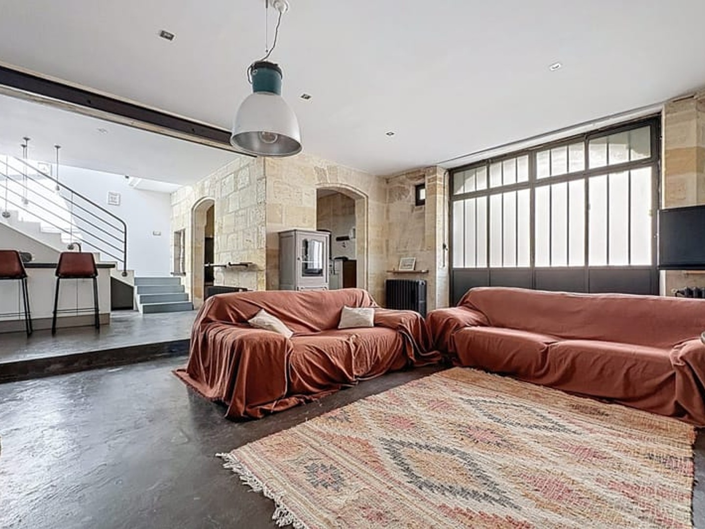 Maison rénovée de 128 m² — Jardin Public / Parc Rivière Bo