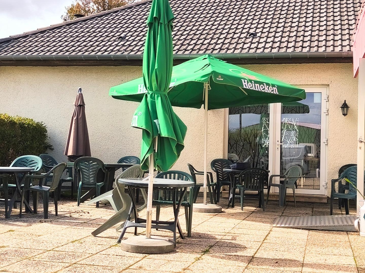 Locaux à vendre - 5 pièces - 221m2 - Martigny-Les-Gerb... (88300)