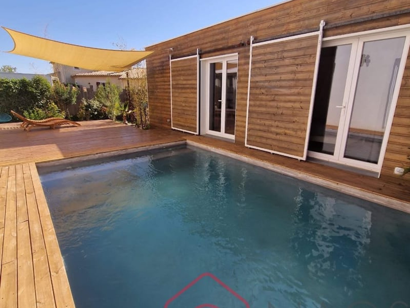 Maison à vendre - 7 pièces - 153m2 - Le Cailar (30740)
