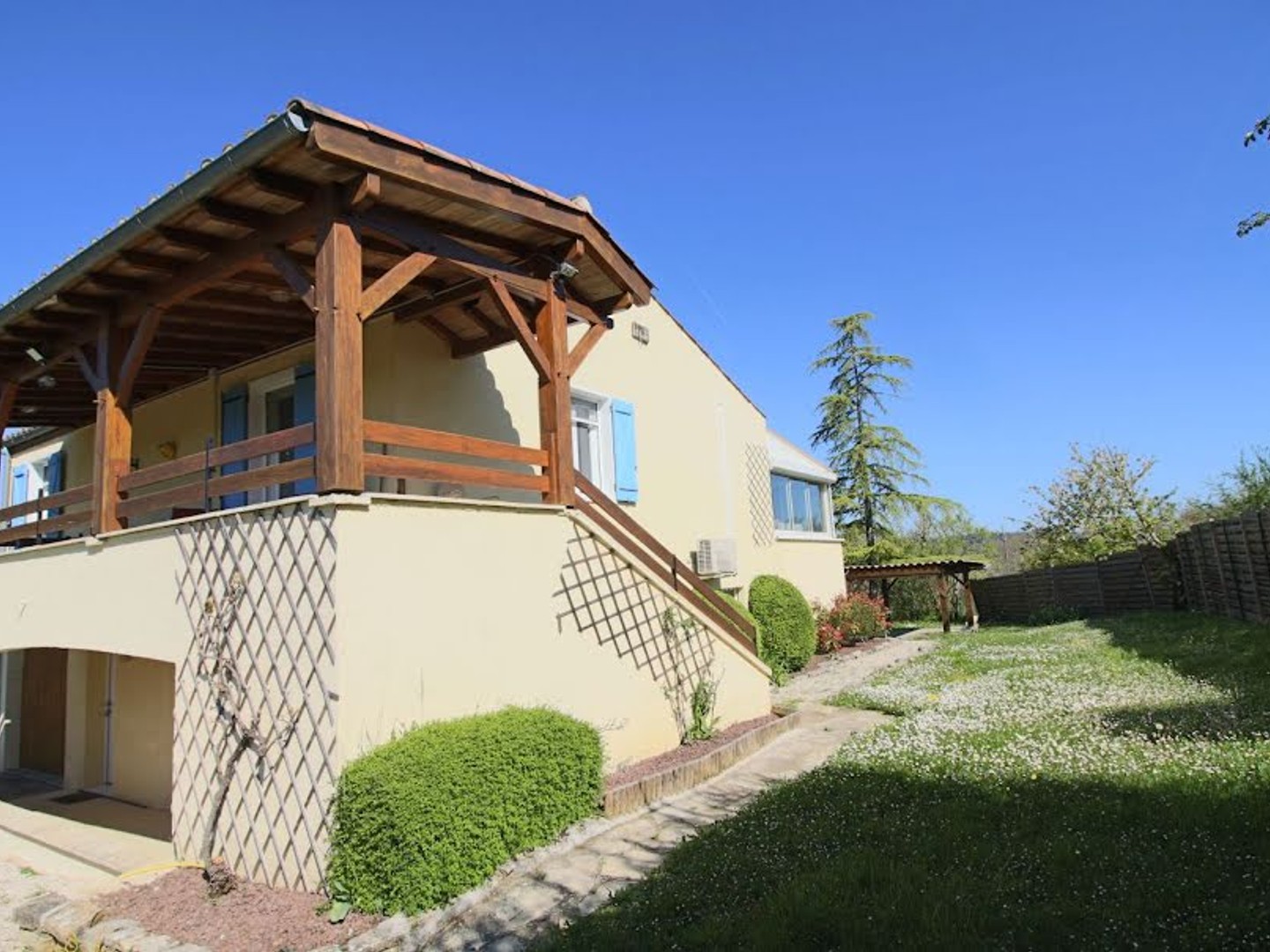 Maison 4 pièces 140 m²