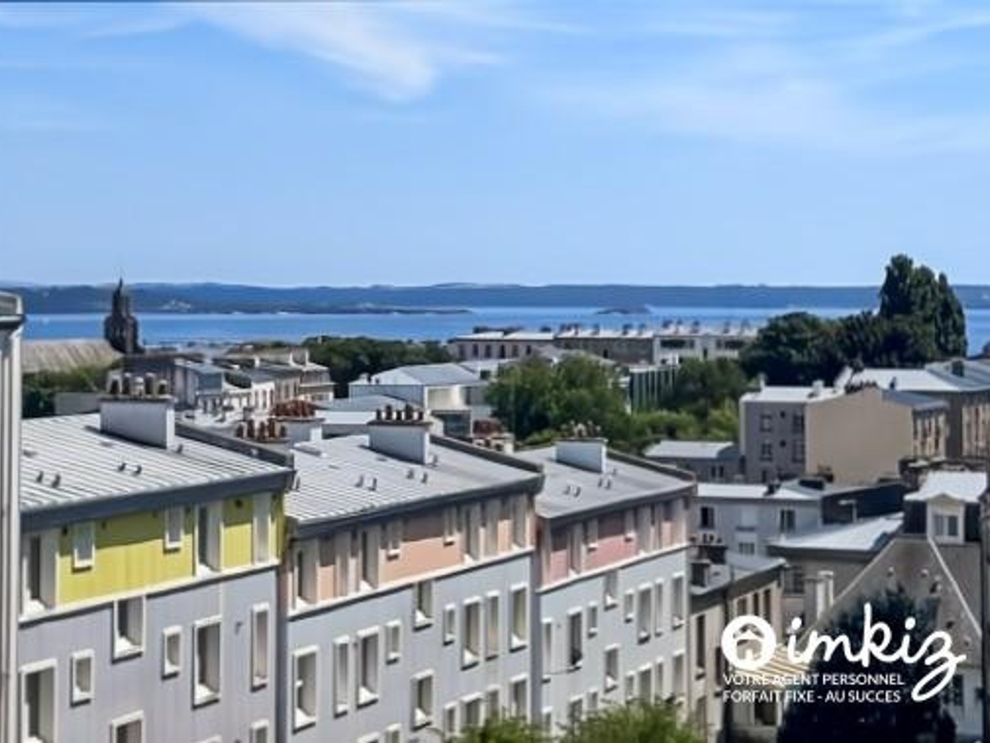 Appartement 4 pièces vue sur mer avec garage