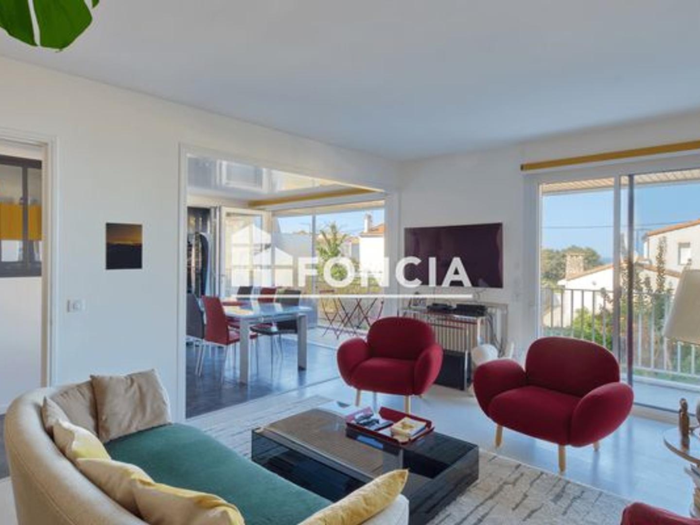 Appartement à vendre - 3 pièces - 71m2 - Saint-Georges-De-... (17110)