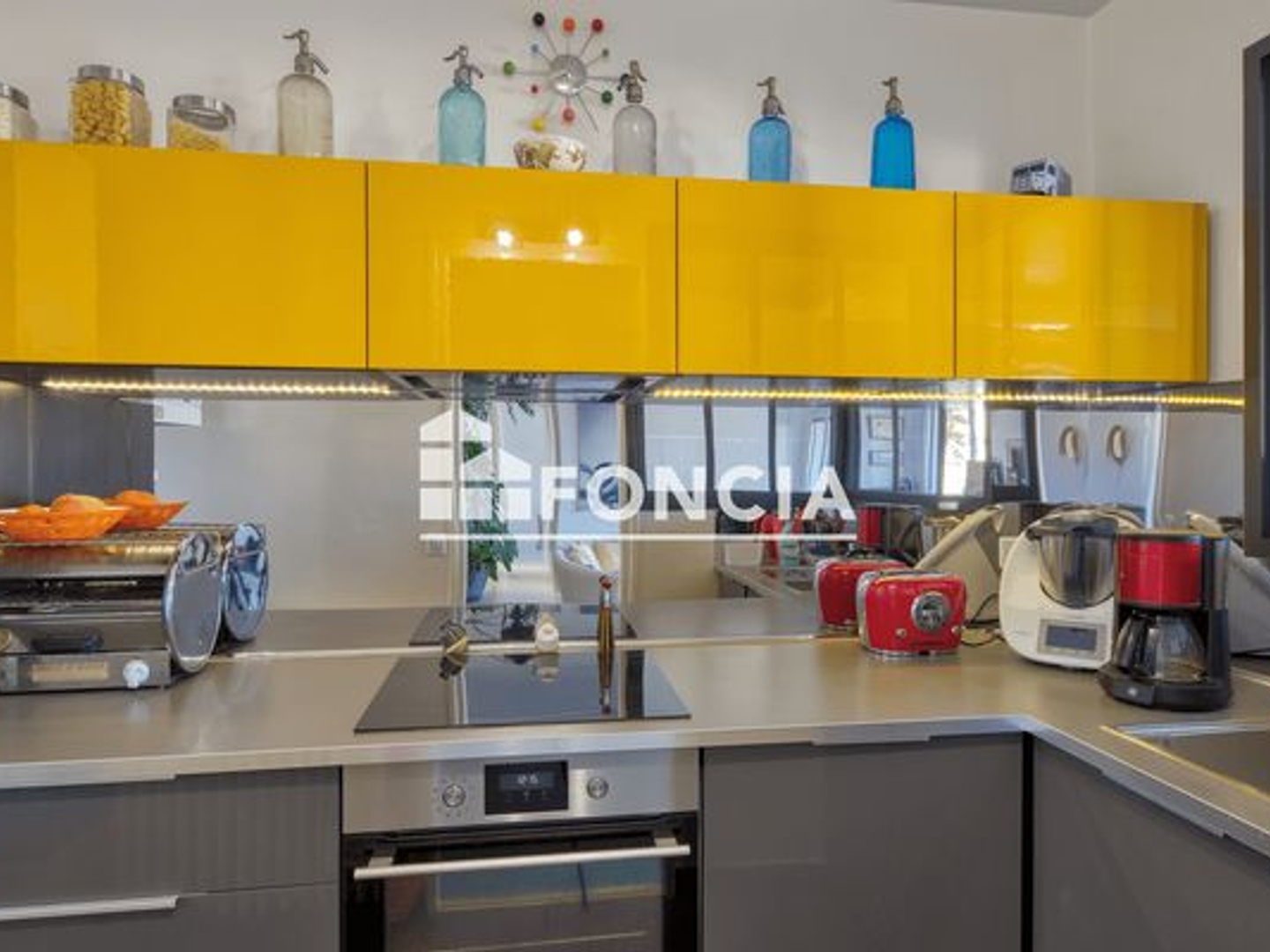 Appartement à vendre - 3 pièces - 71m2 - Saint-Georges-De-... (17110)