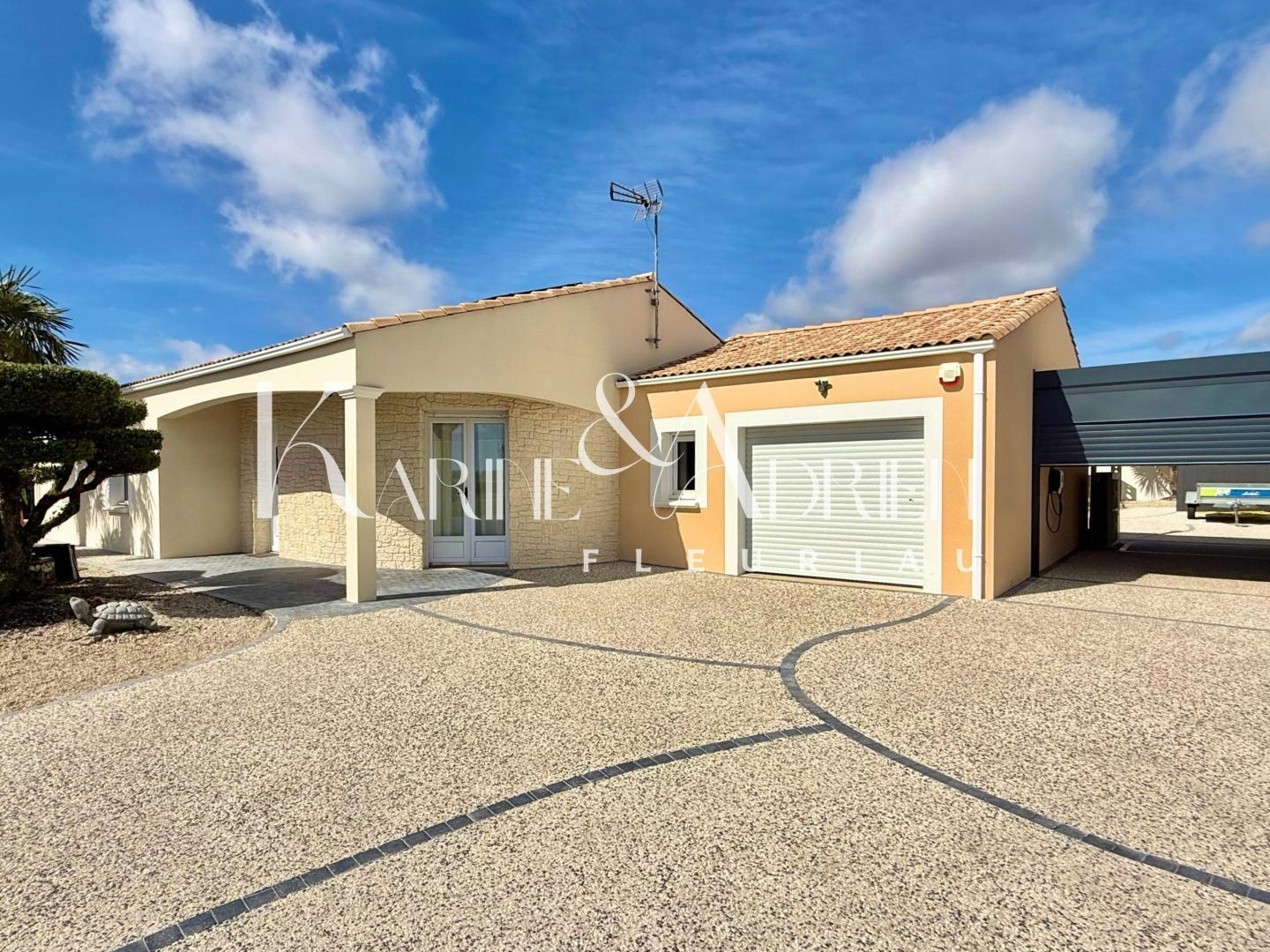 Maison à vendre - 6 pièces - 144m2 - Fontenay-Le-Comte (85200)