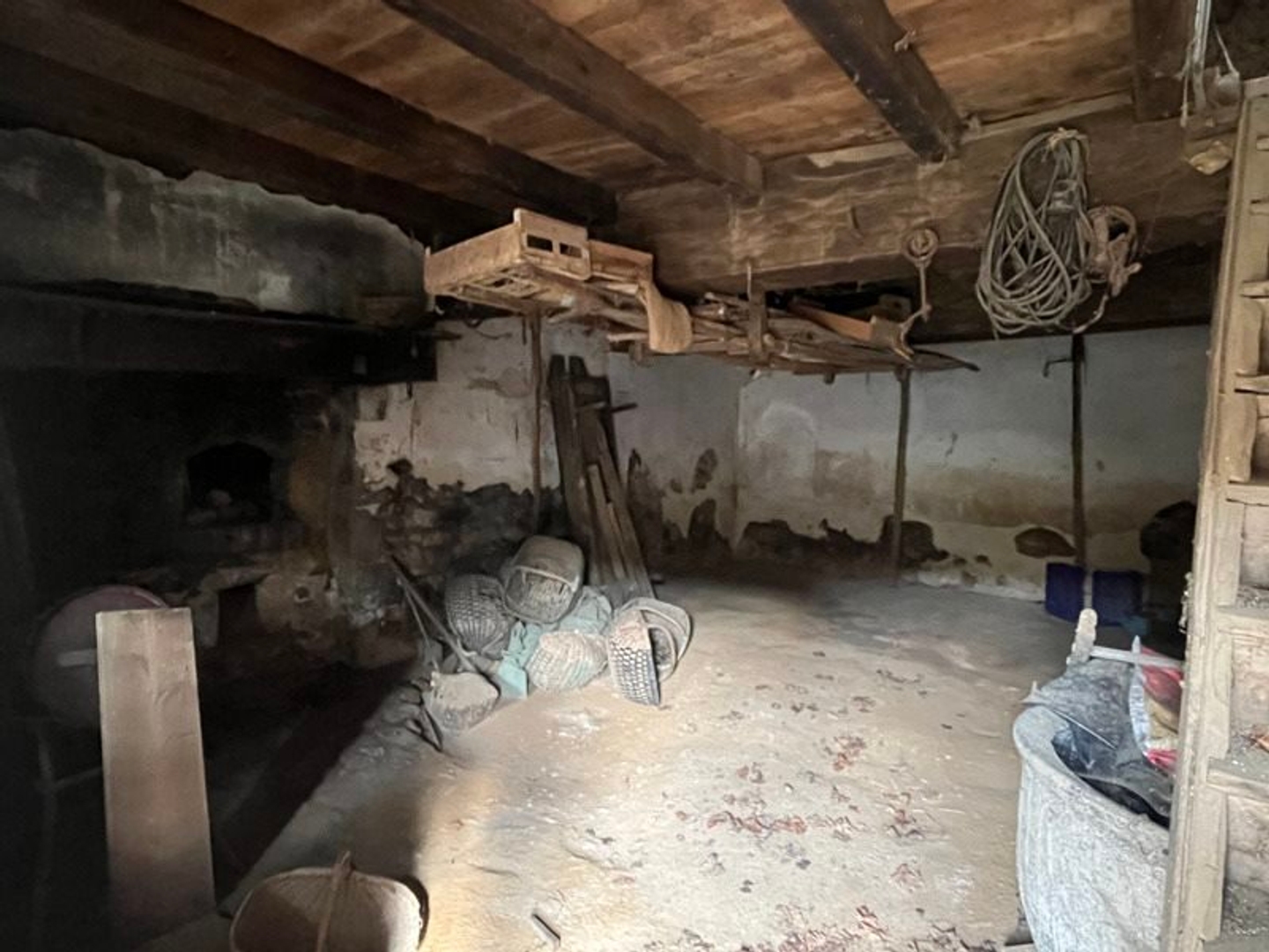 Maison à vendre - 2 pièces - 61m2 - Vayres (87600)