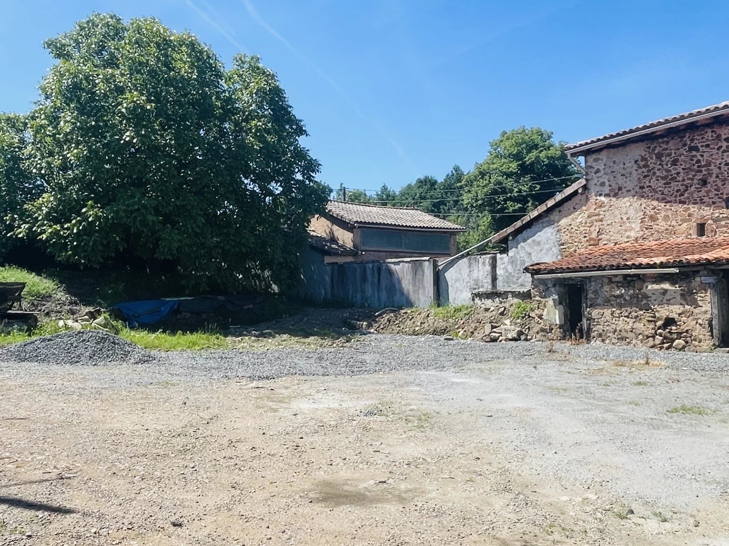 Maison à vendre - 4 pièces - 149m2 - Chirac (16150)