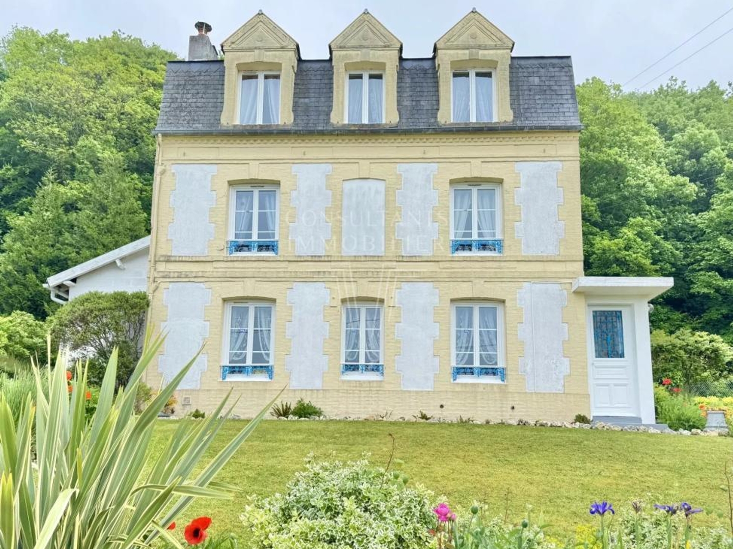 Vends maison - 128 m² - 5 pièces, 3 chambres - Trouville-sur-Mer 14360