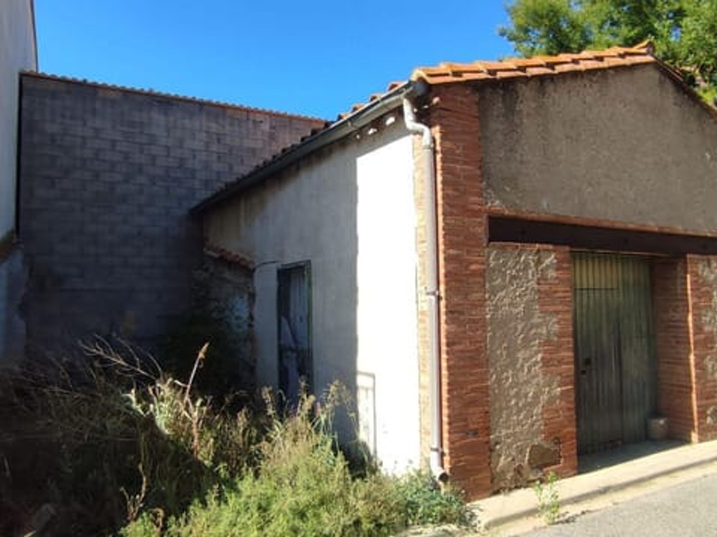 Immeuble commercial 37 m²