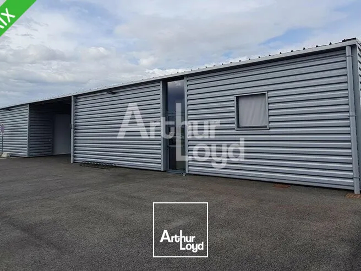 ISSOUDUN - A VENDRE SITE D'ACTIVITE 1 012m² - 2290