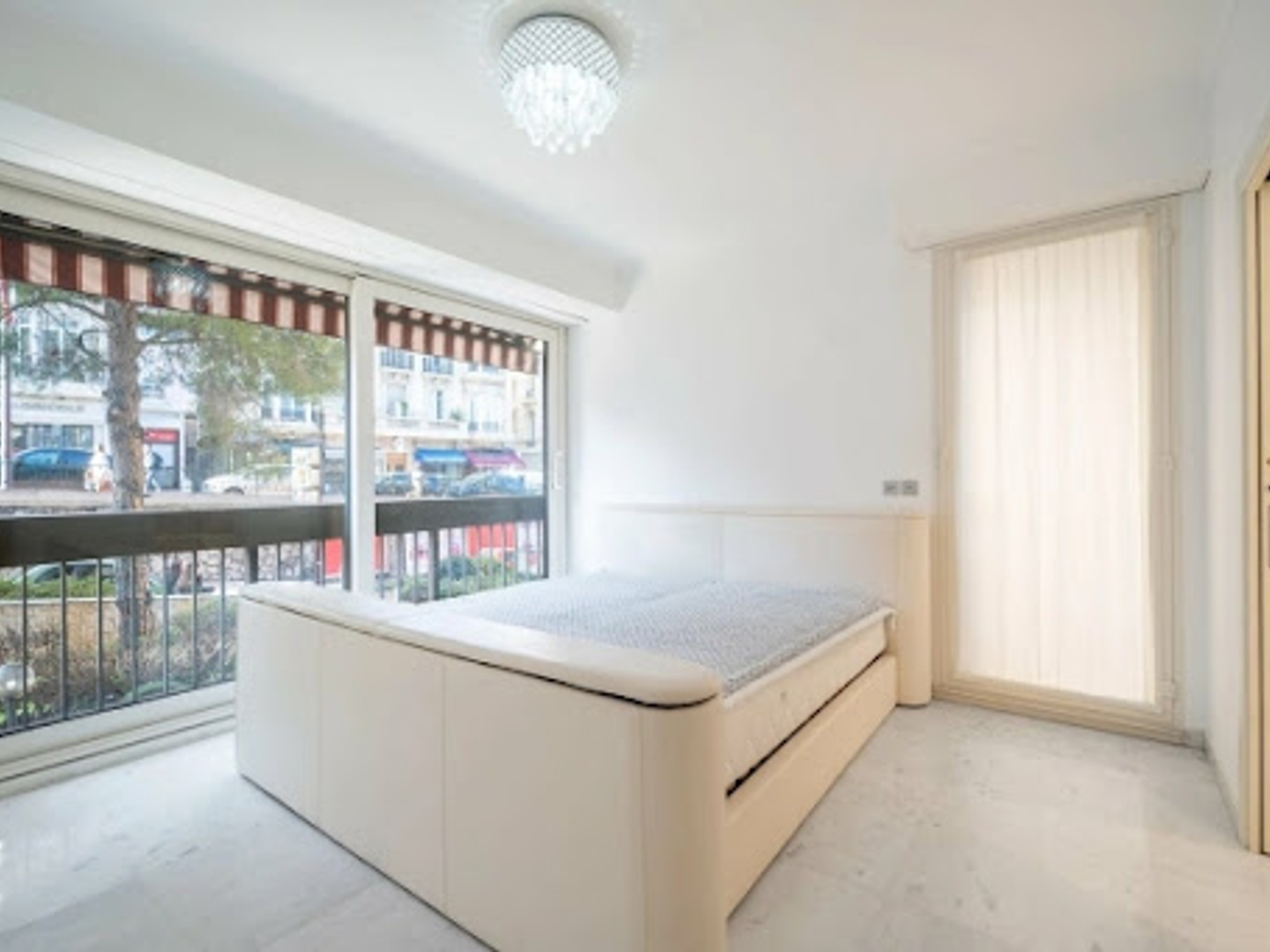 Appartement à vendre - 2 pièces - 59m2 - Monaco (98000)