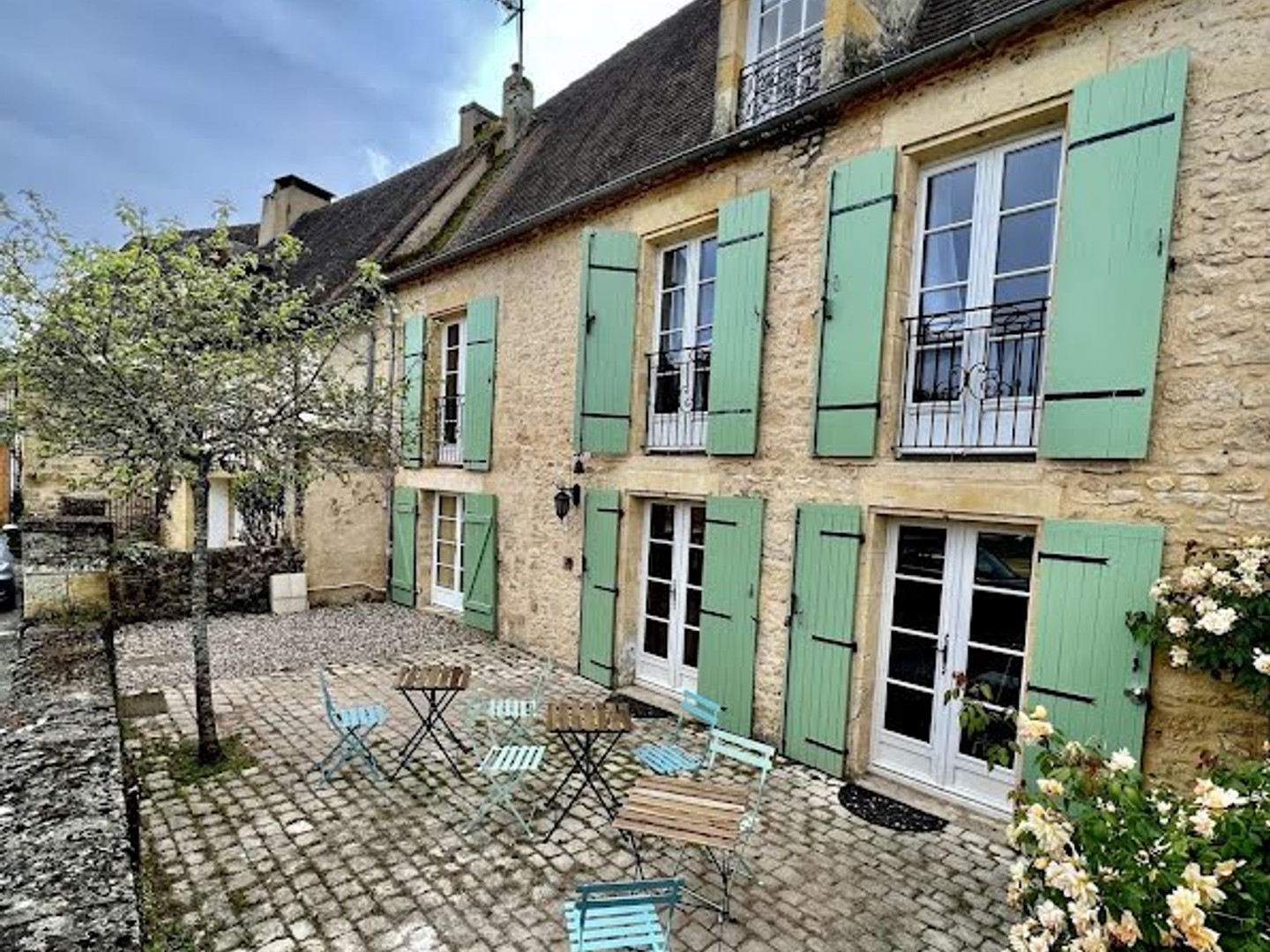 Maison 10 pièces 240 m²