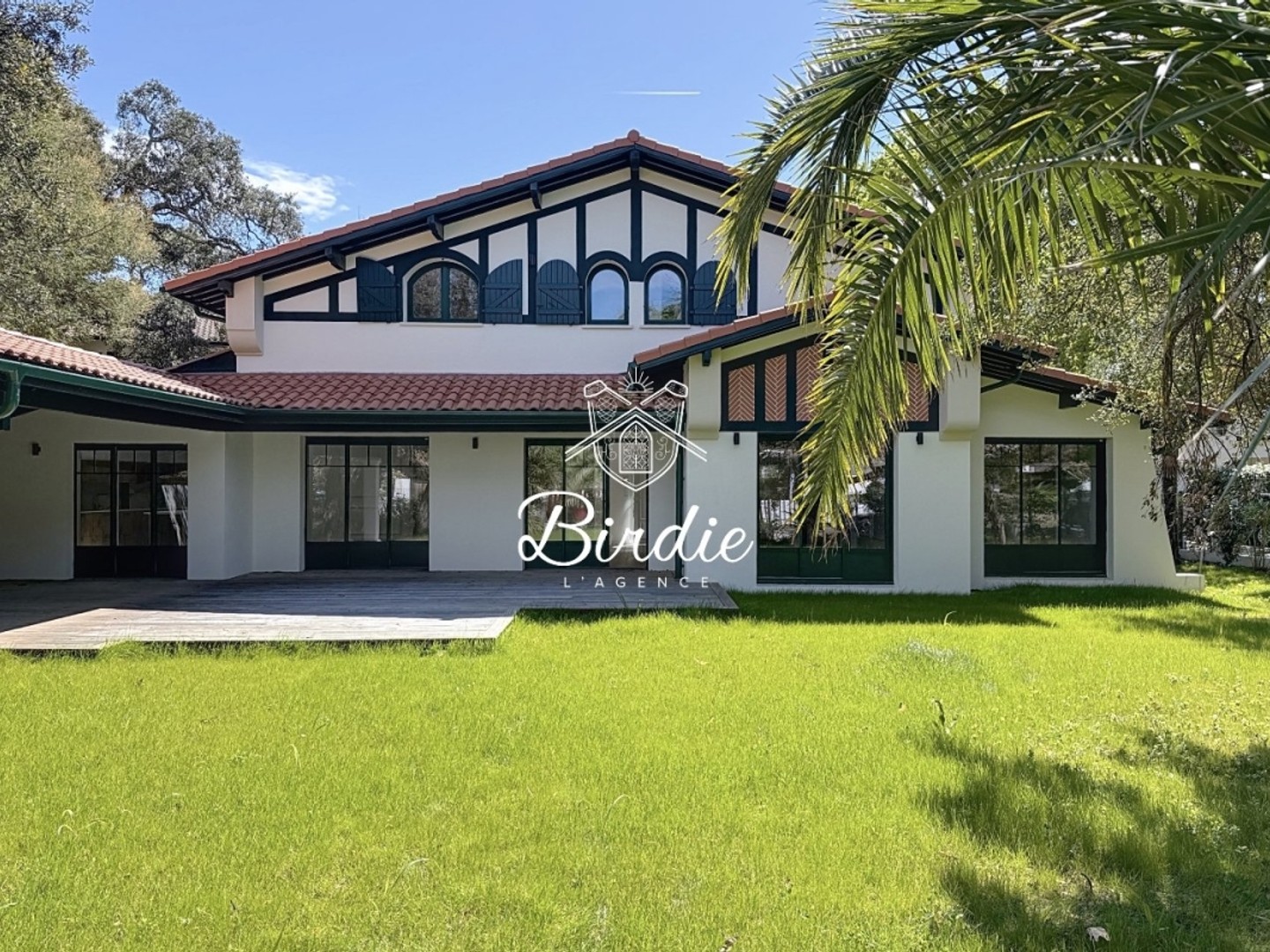 HOSSEGOR ENTRE LAC ET MER: MERVEILLEUSE VILLA RENOVEE AU CHARME INDENIABLE