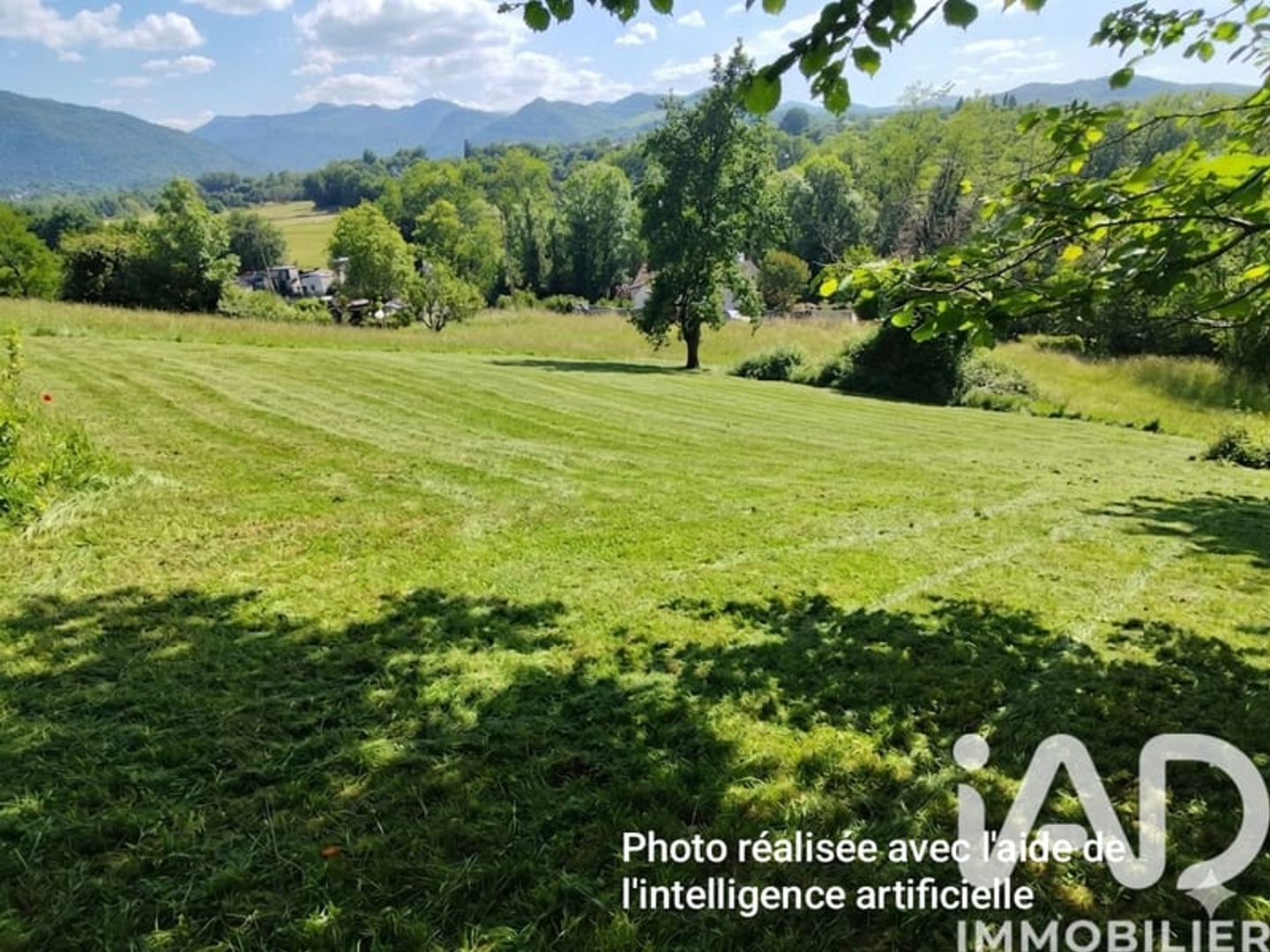 Terrain à vendre - 1447m2 - Oloron-Sainte-Marie (64400)