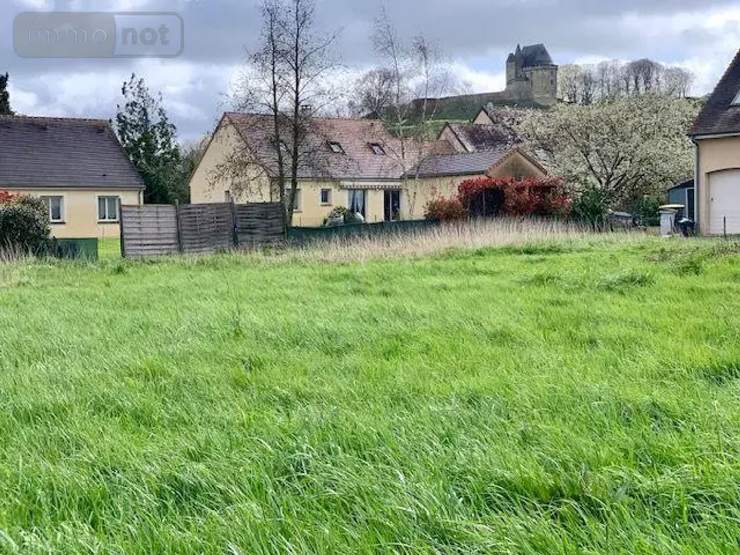 Terrain à bâtir 812 m²