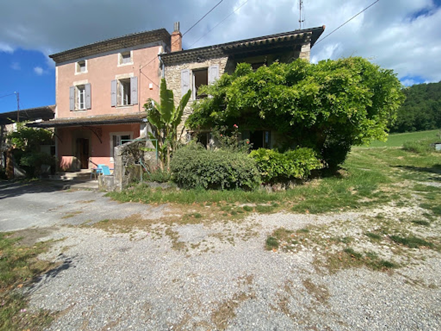 Maison à vendre - 13 pièces - 378m2 - Montélimar (26200)