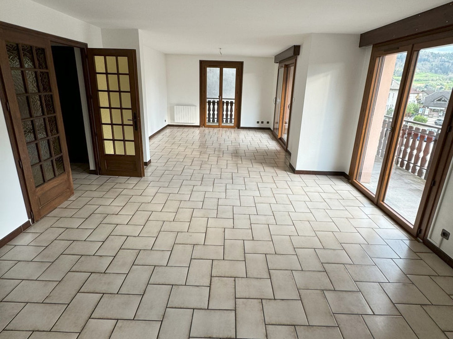 EXCLUSIVITE CENTRE TANINGES APPARTEMENT T4