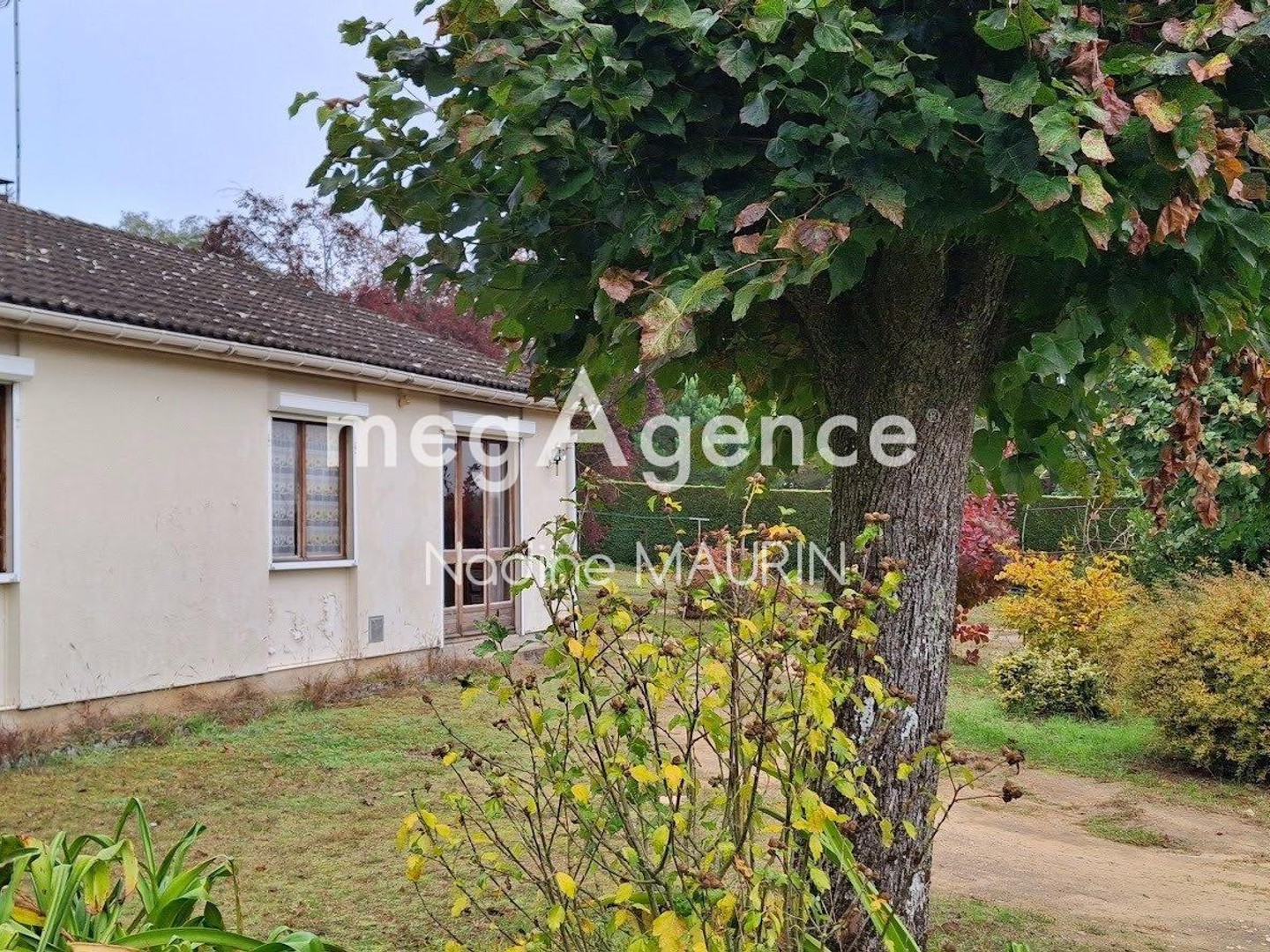 Soings en Sologne Maison de 4 pièces terrain 1990 m²