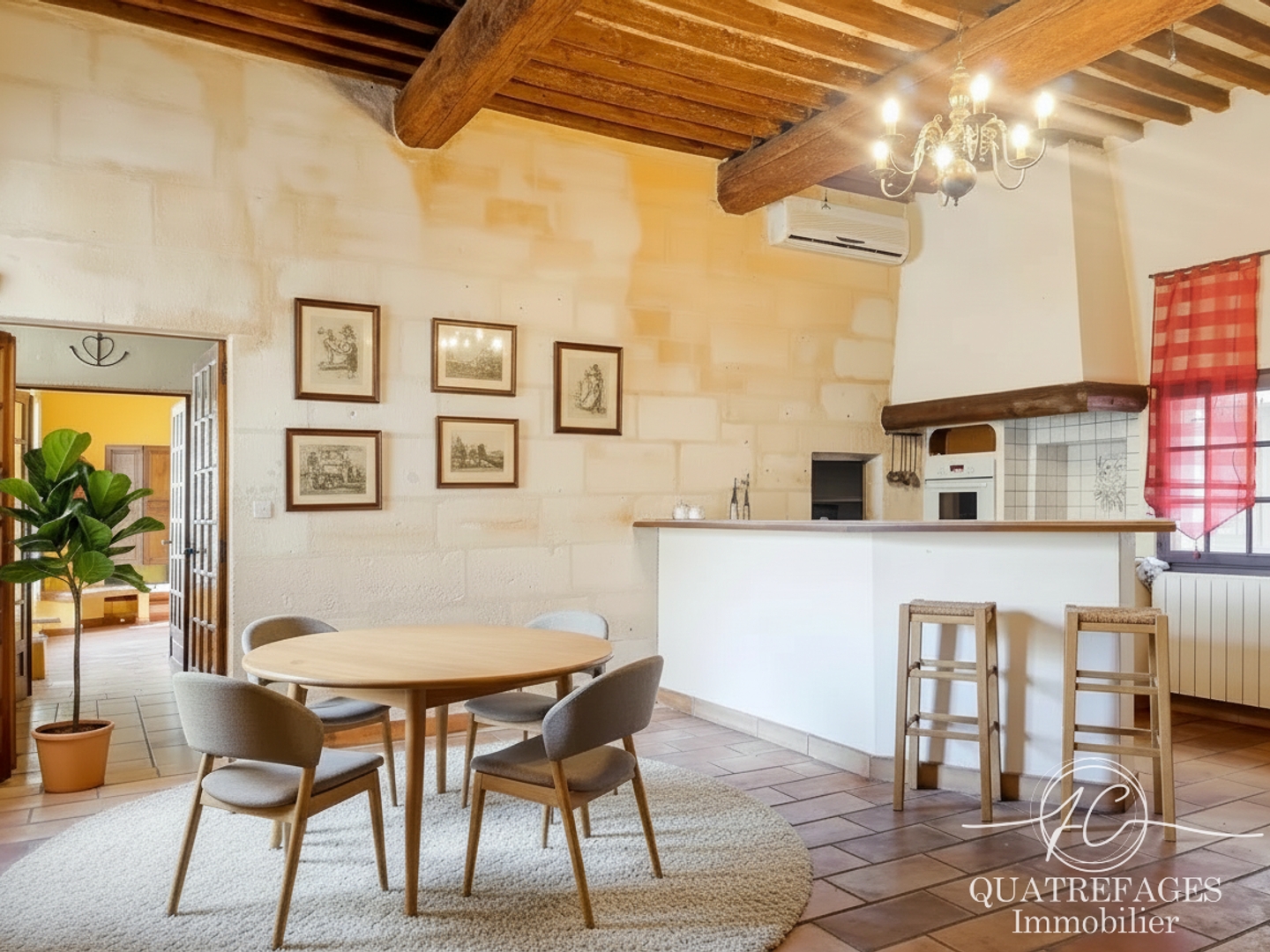 Maison à vendre - 6 pièces - 200m2 - Beaucaire (30300)