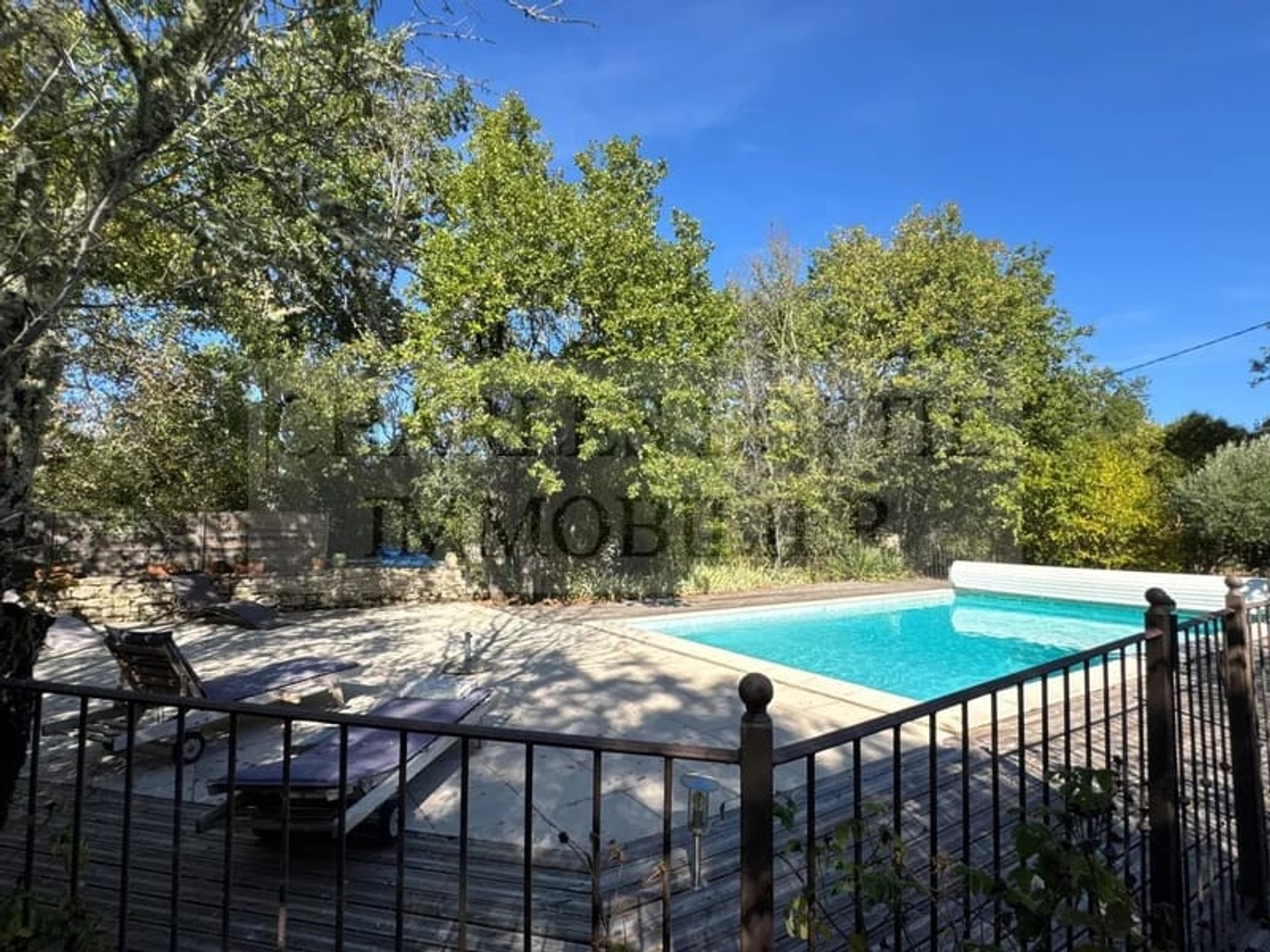 Maison à vendre - 14 pièces - 390m2 - Puy-L'évêque (46700)
