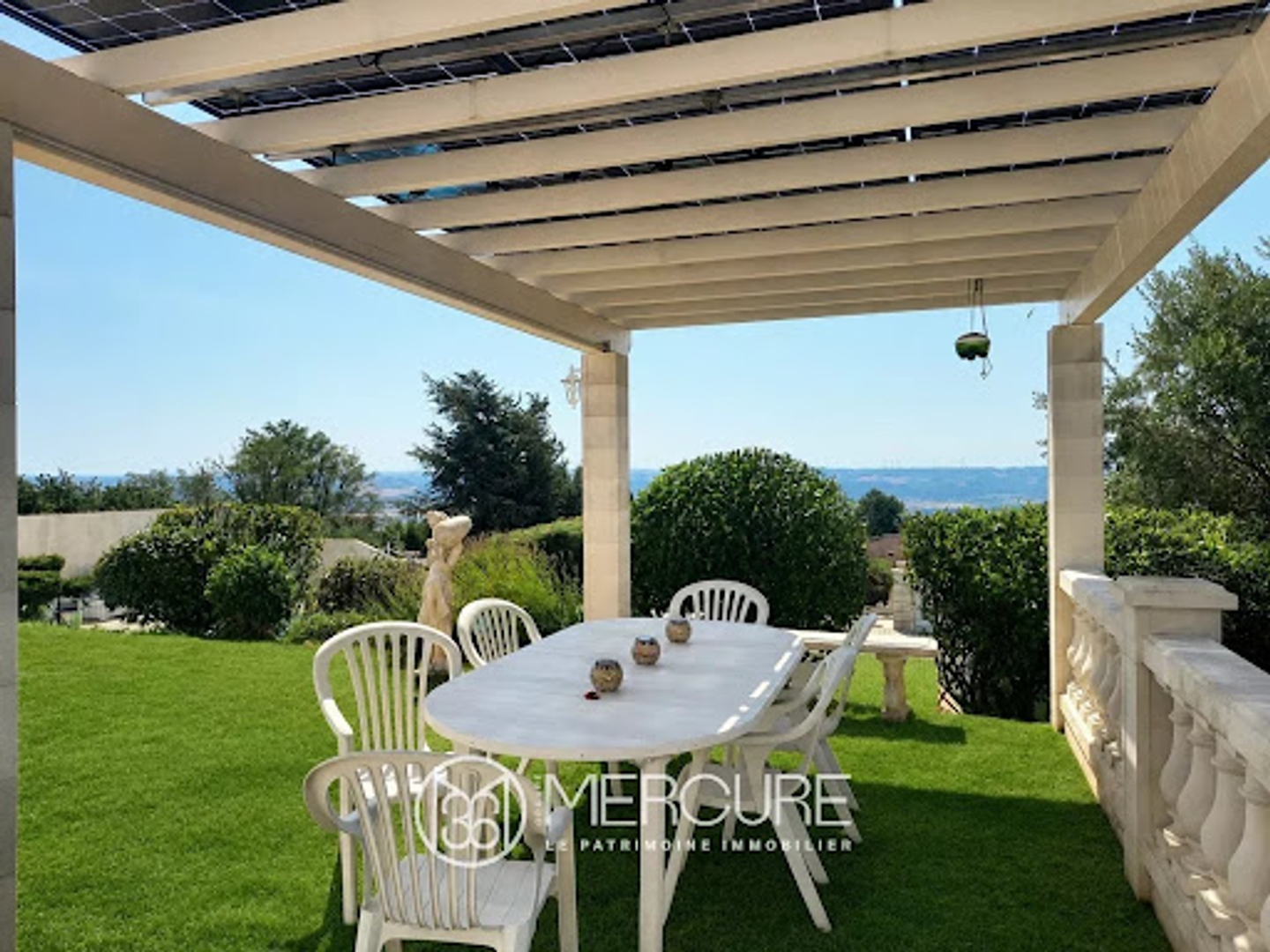 Maison à vendre - 7 pièces - 162m2 - Saint-Désirat (07340)