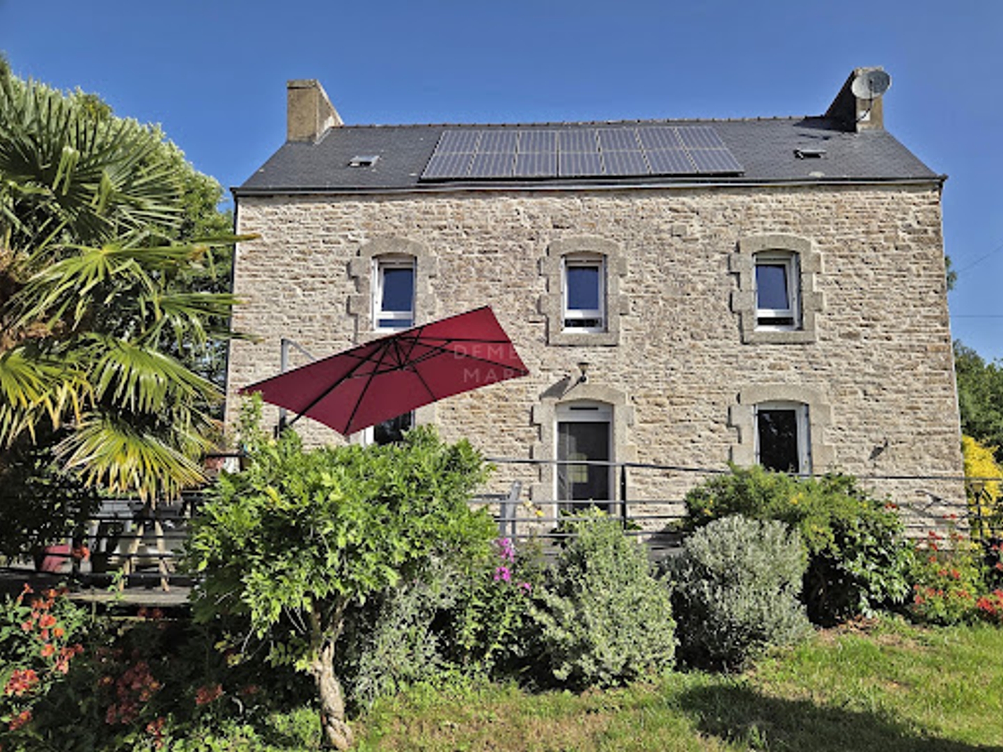 Propriété 6 pièces 150 m²