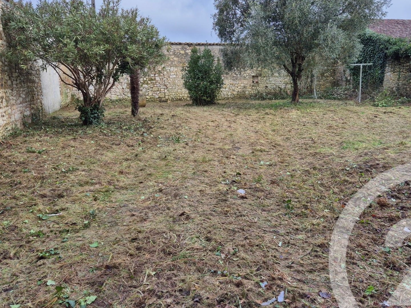 Maison à vendre - 6 pièces - 310m2 - Lesparre-Médoc (33340)