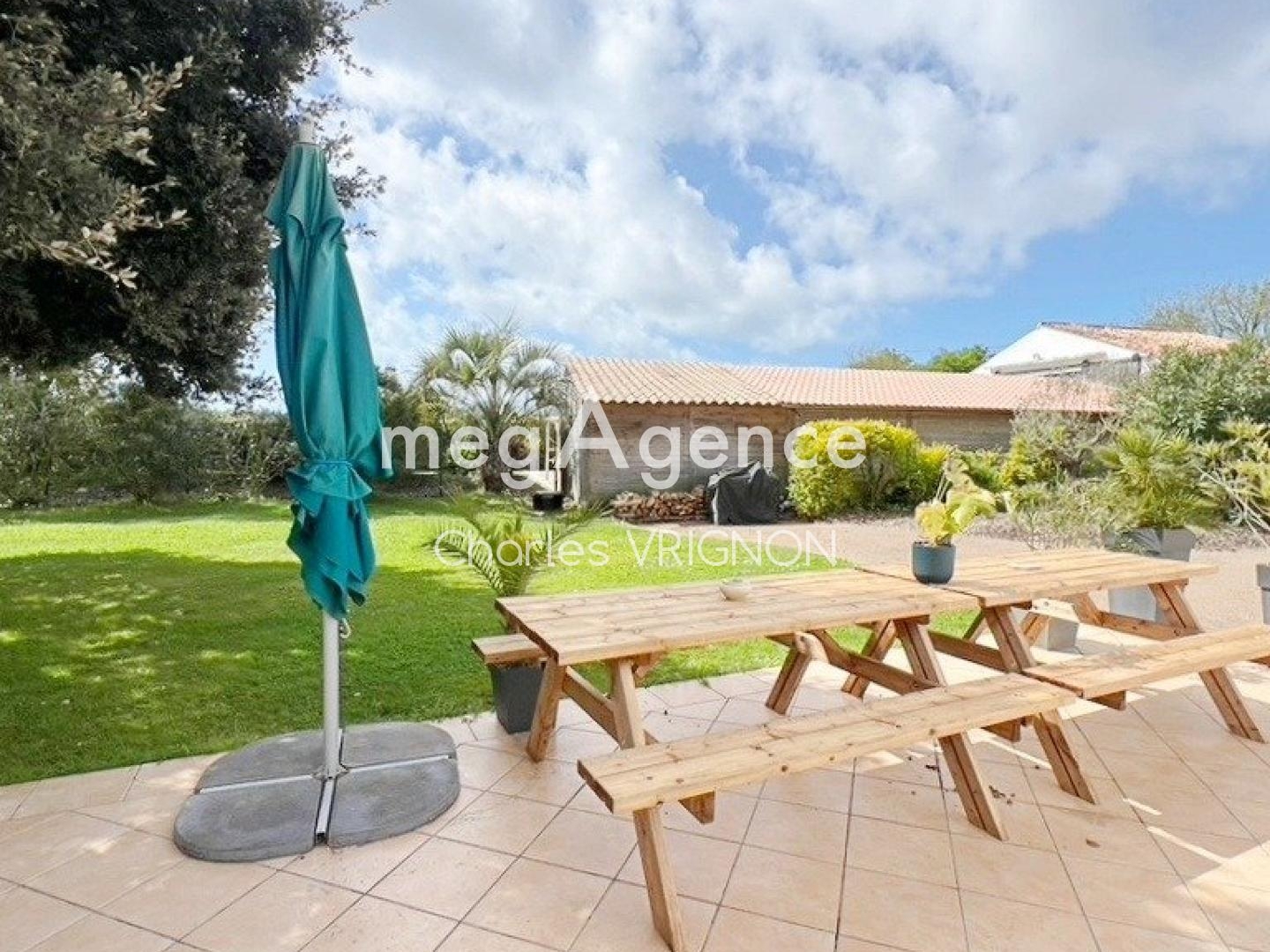 Immeuble à vendre - 5 pièces - 520m2 - Les Sables-D'olonne (85180)