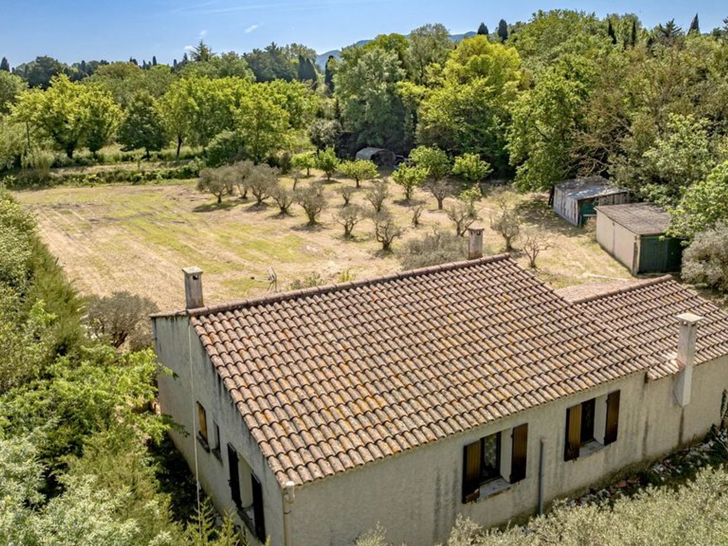 Parking / garage / box à vendre - 3938m2 - Saint-Rémy-De-Pro... (13210)