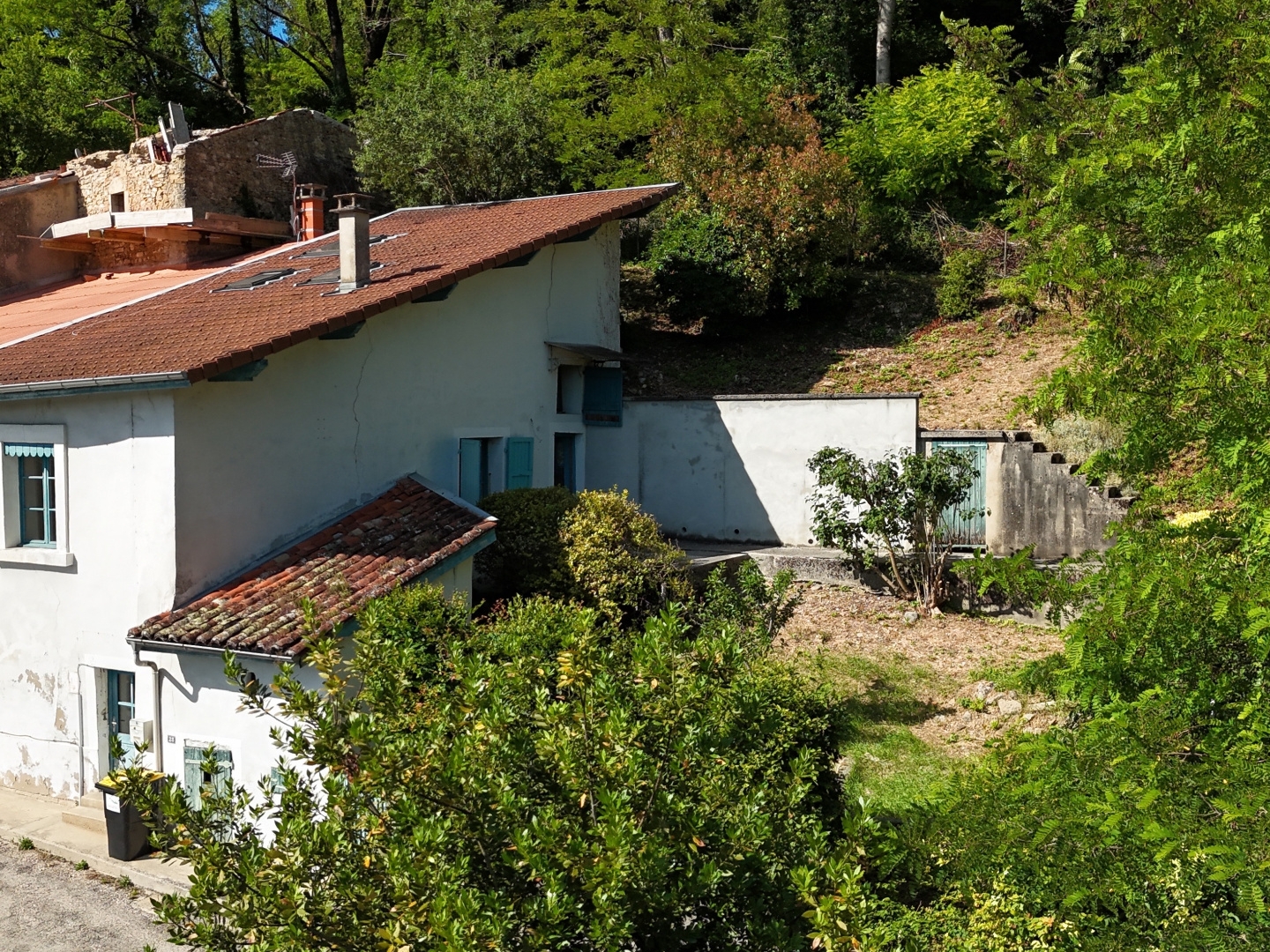 Maison à vendre - 3 pièces - 71m2 - Ambérieu-En-Bugey (01500)