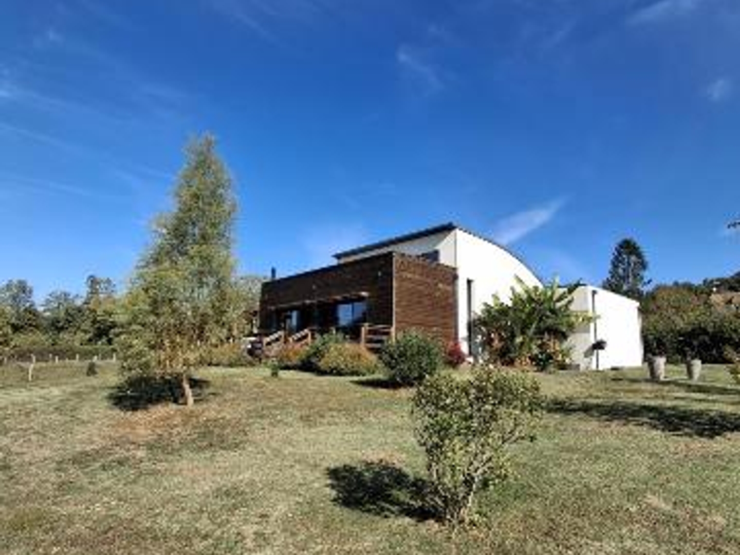 Maison 5 pièces 228 m²