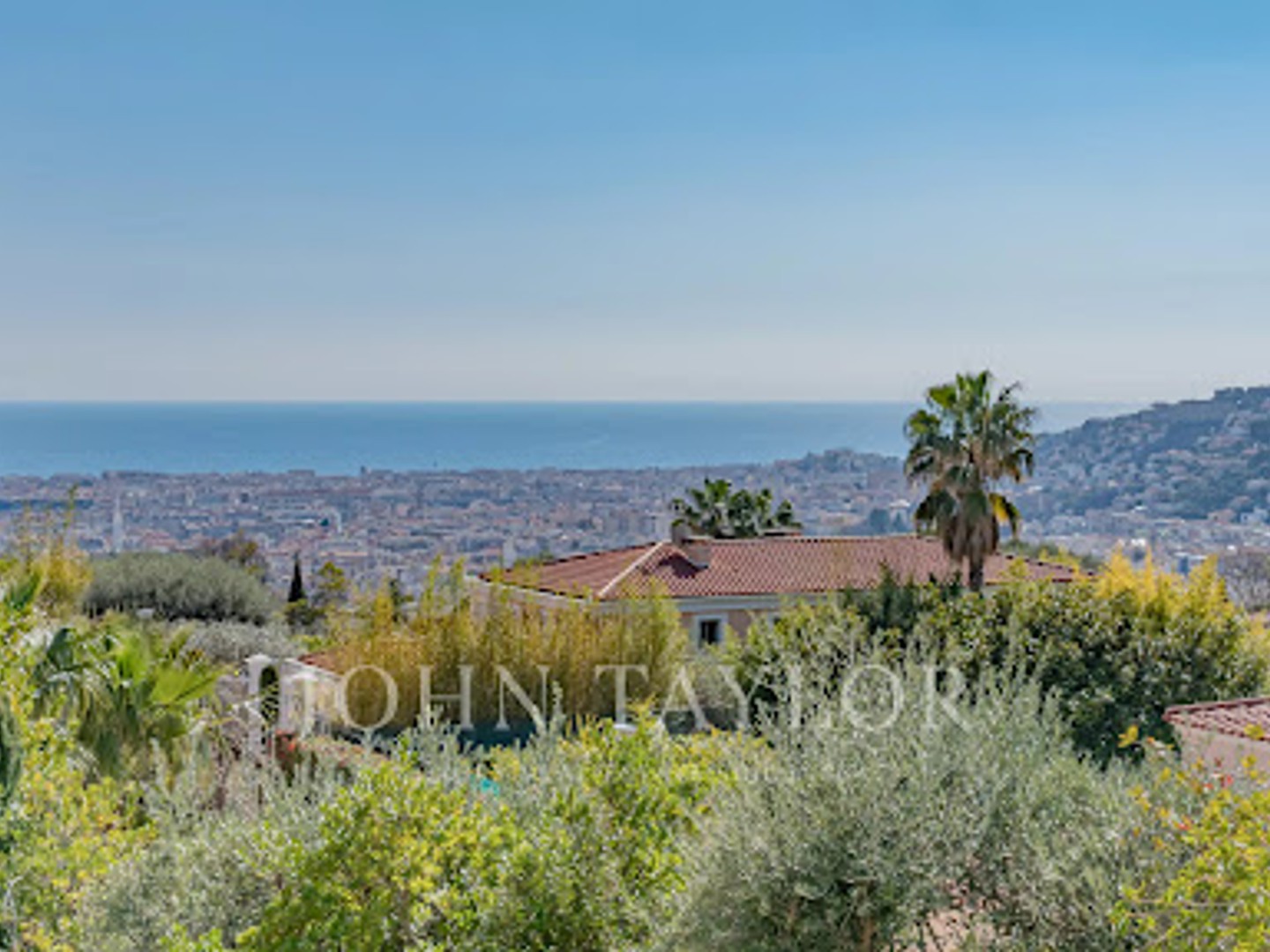 Villa 7 pièces 194 m²