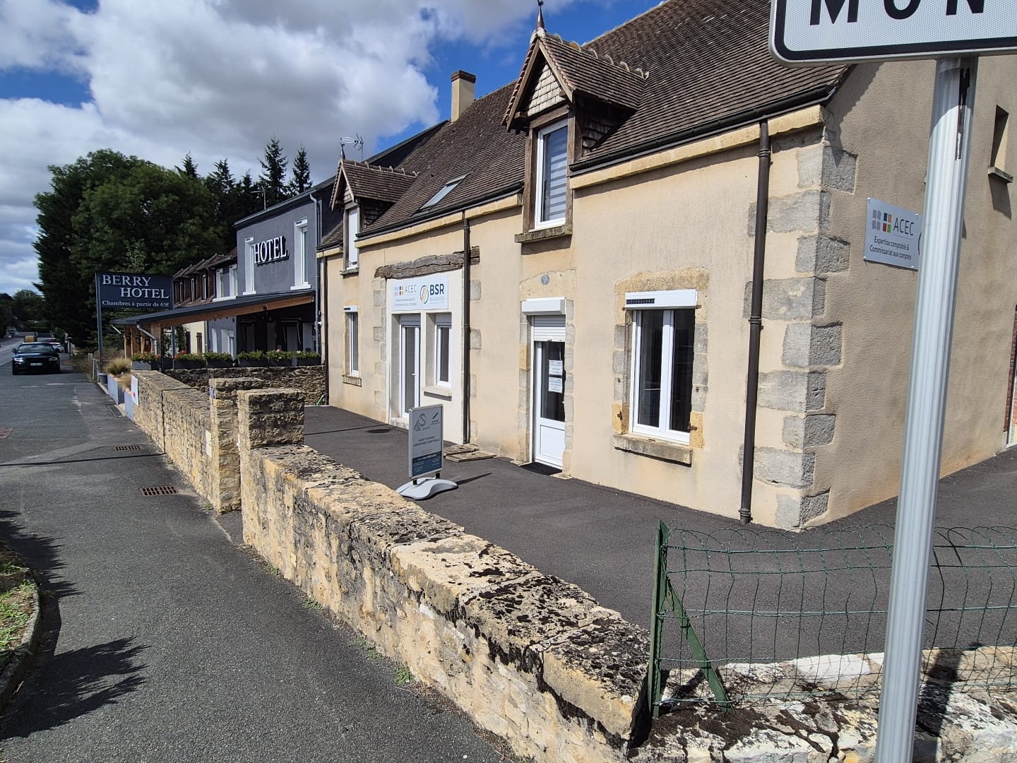 Maison 9 pièces 240 m²