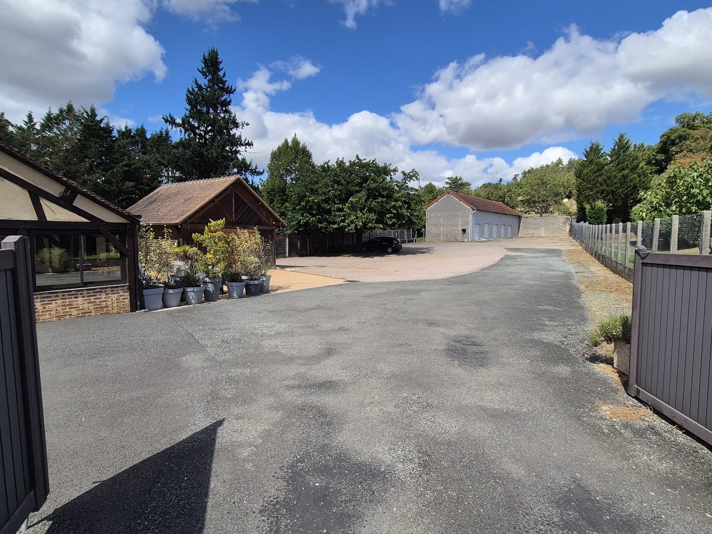 Maison à vendre - 9 pièces - 240m2 - La Châtre (36400)