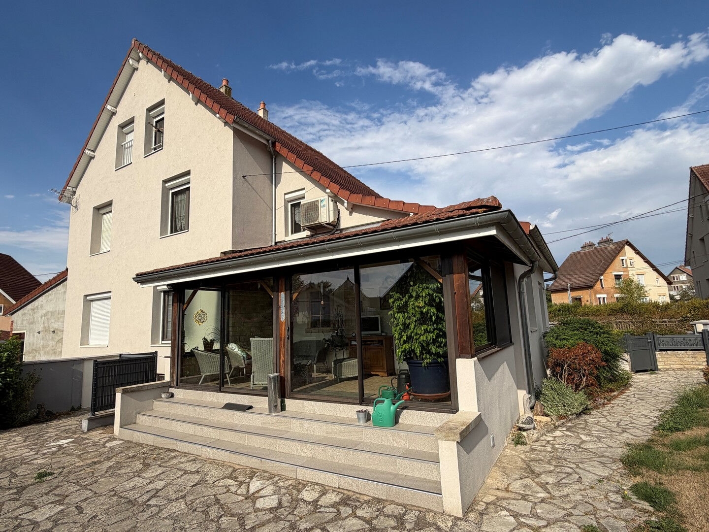 Maison 5 pièces 154 m²