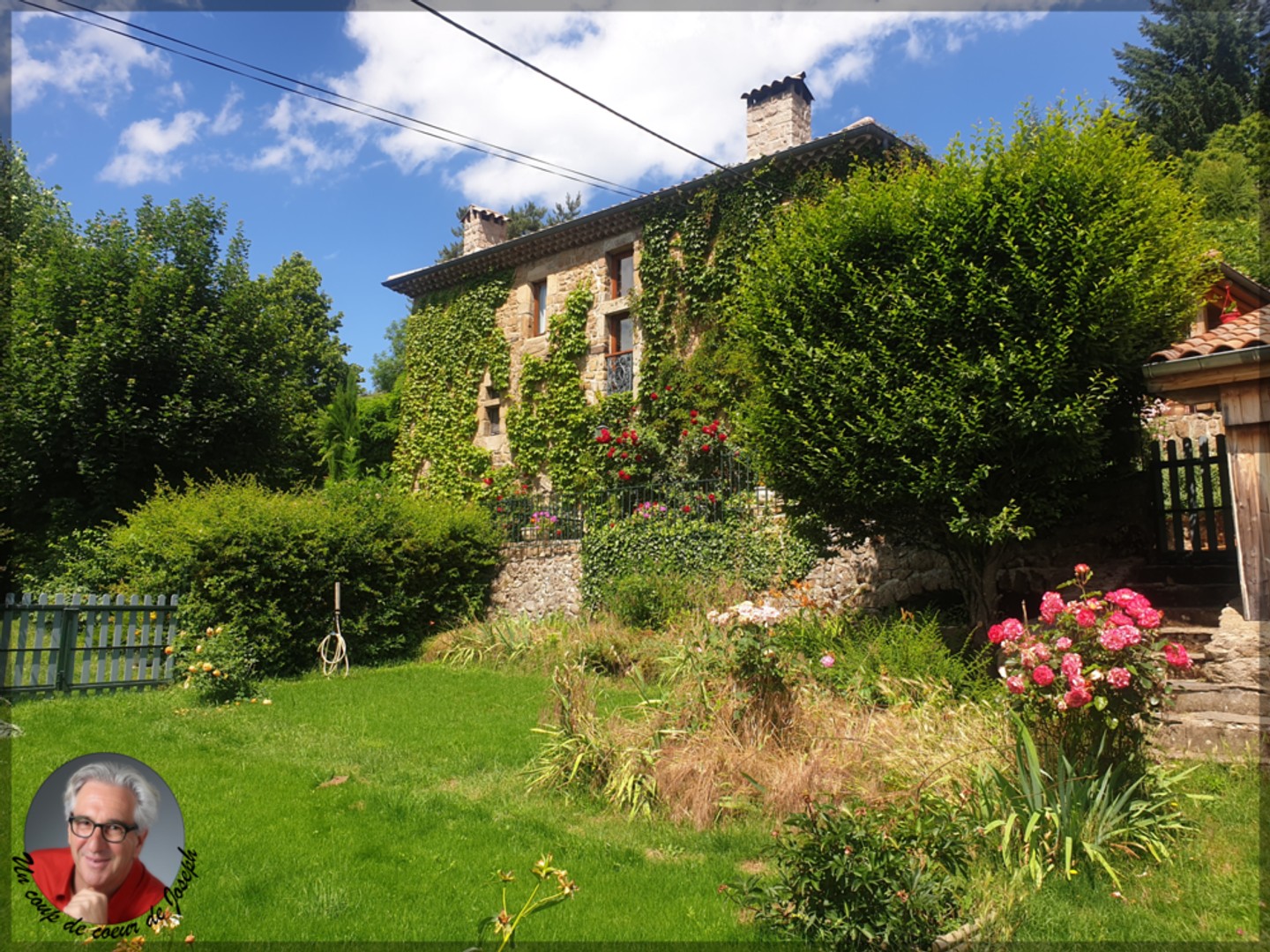 Vente prestige - Maison en pierres 290 m2 - Le Cheylard - 2,6 Hectares de terrain