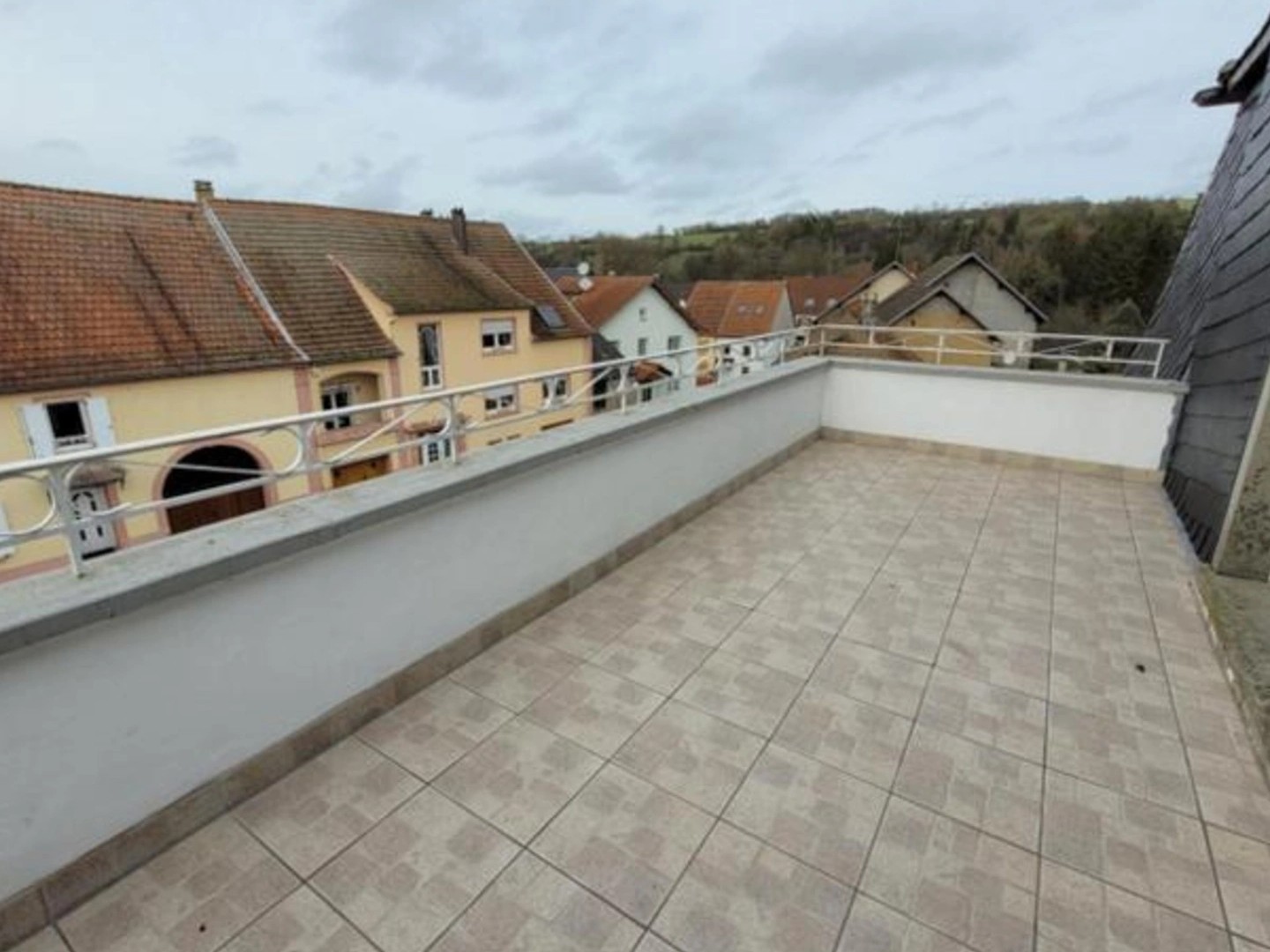 Appartement à vendre - 5 pièces - 139m2 - Blies-Ébersing (57200)